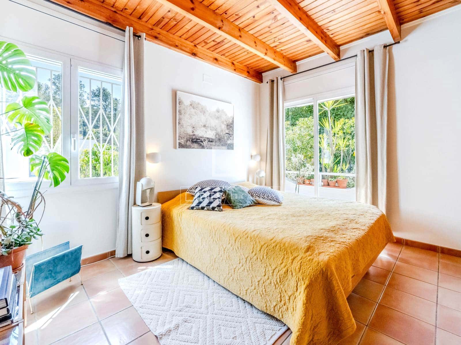 4 soveværelse Villa til salg i Olivella - € 570.000 (Ref: 9780819)