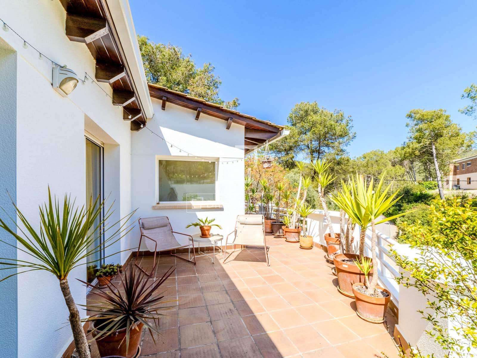 4 soveværelse Villa til salg i Olivella - € 570.000 (Ref: 9780819)