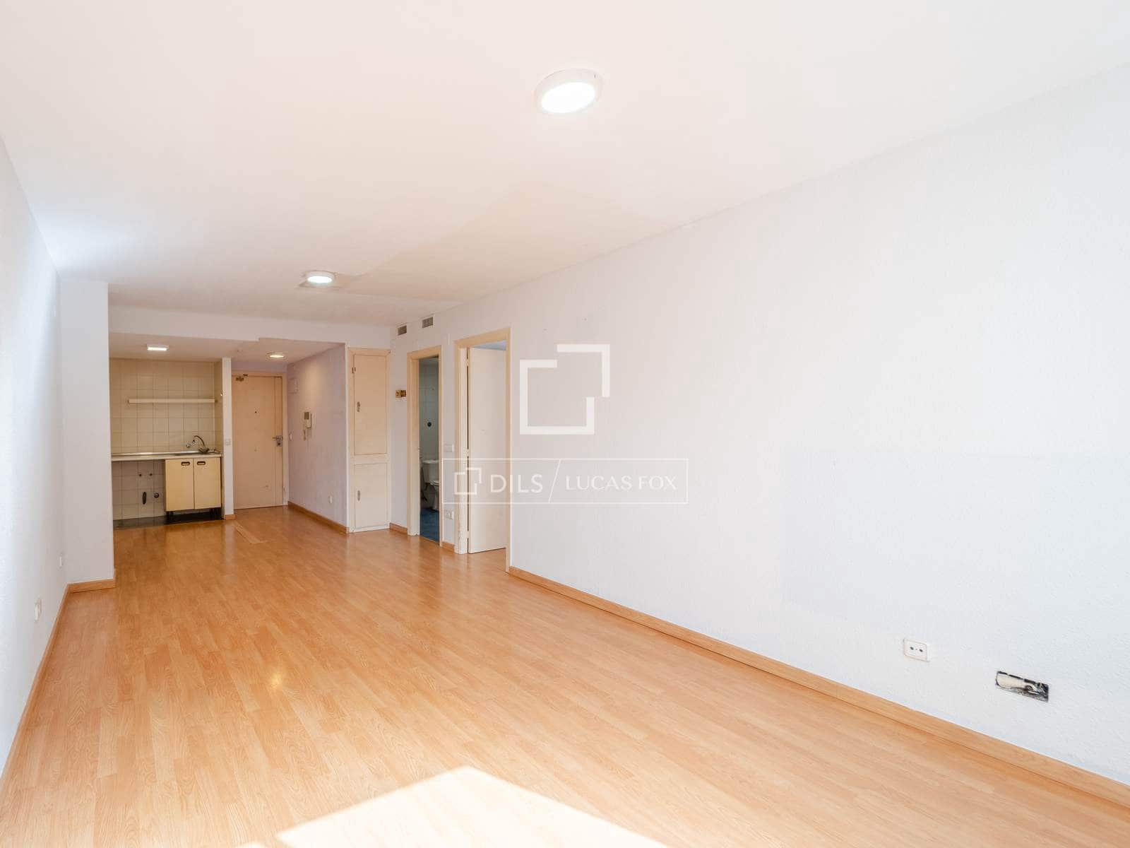 1 slaapkamer Appartement te koop in Valencia stad - € 320.000 (Ref: 9780821)