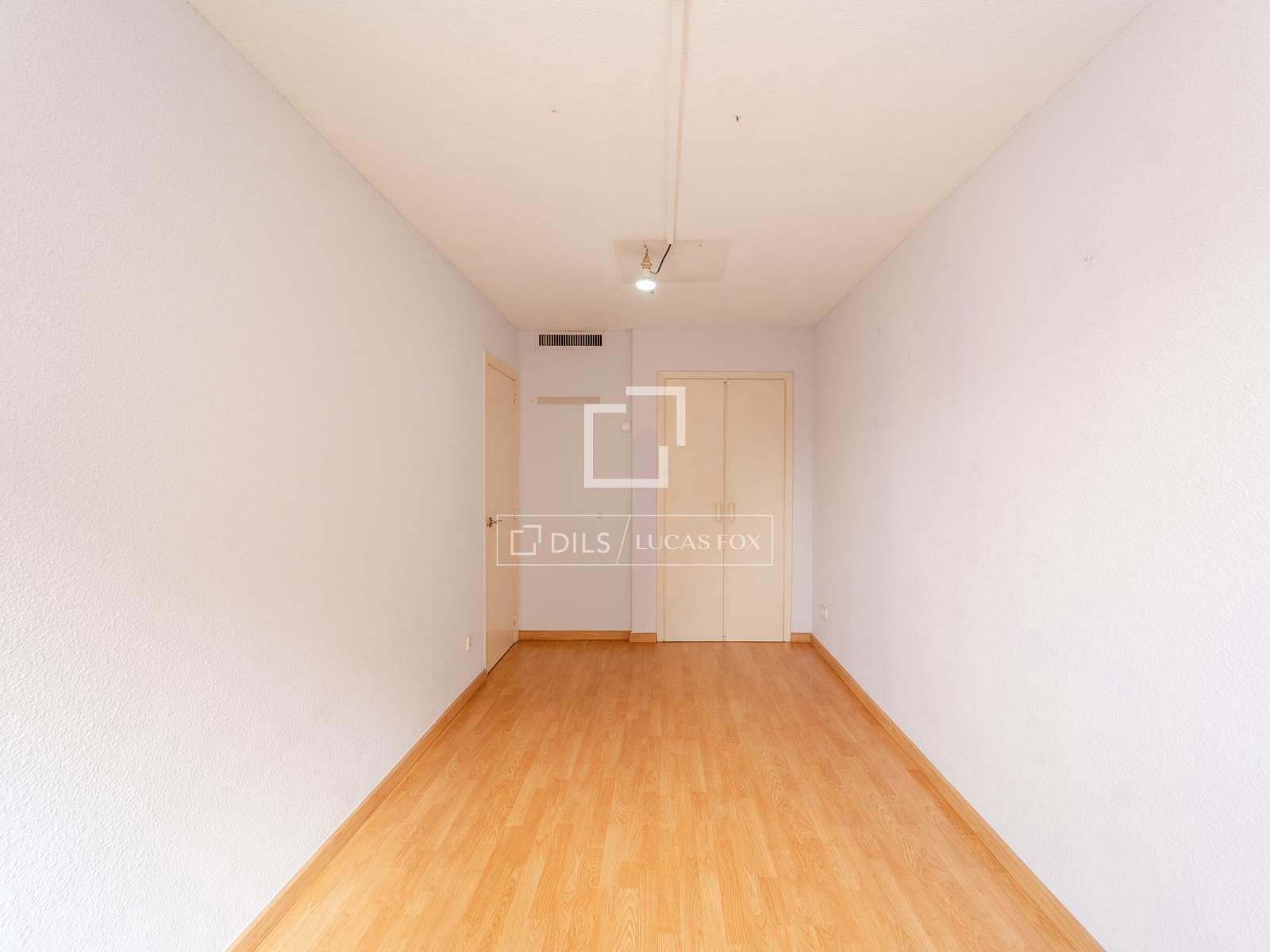 1 slaapkamer Appartement te koop in Valencia stad - € 320.000 (Ref: 9780821)