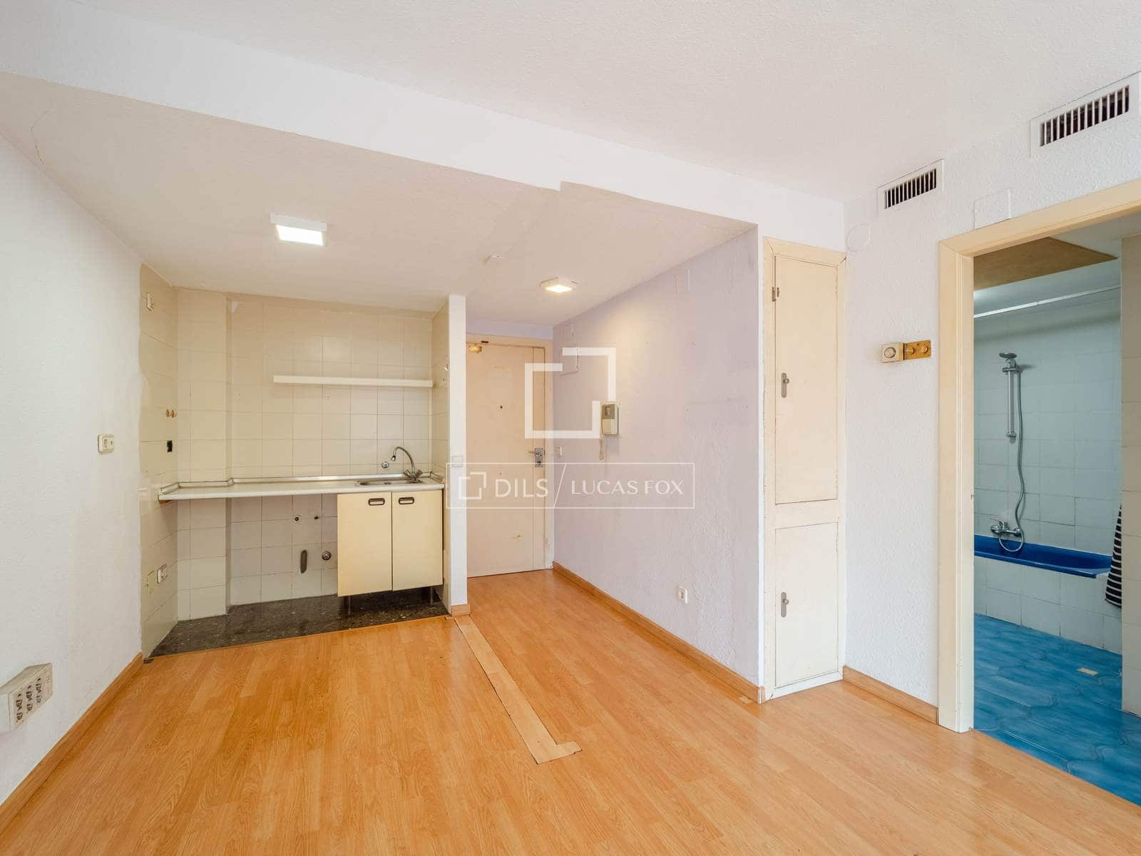 1 slaapkamer Appartement te koop in Valencia stad - € 320.000 (Ref: 9780821)