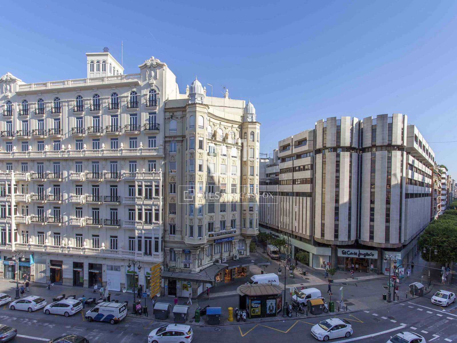 1 slaapkamer Appartement te koop in Valencia stad - € 320.000 (Ref: 9780821)