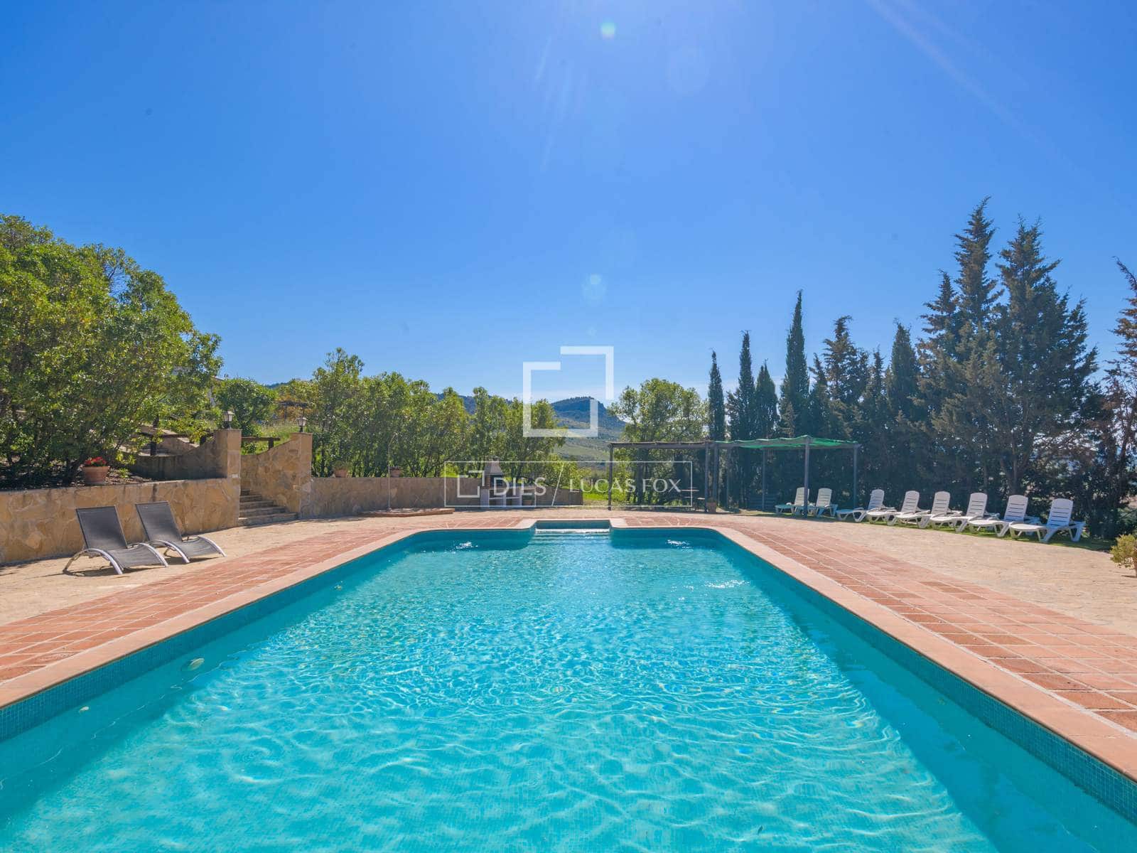 7 bedroom Finca/Country House for sale in Alora with pool garage - € 1,290,000 (Ref: 9781331)