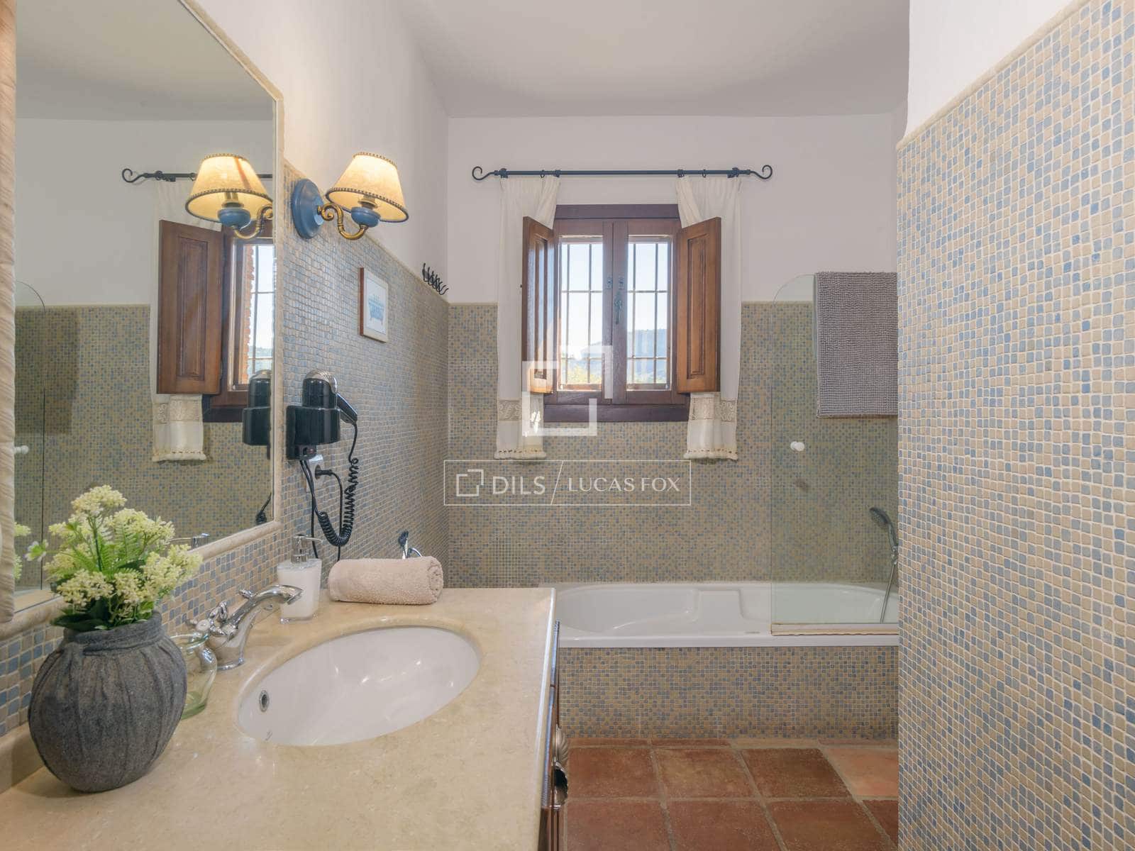 7 bedroom Finca/Country House for sale in Alora with pool garage - € 1,290,000 (Ref: 9781331)