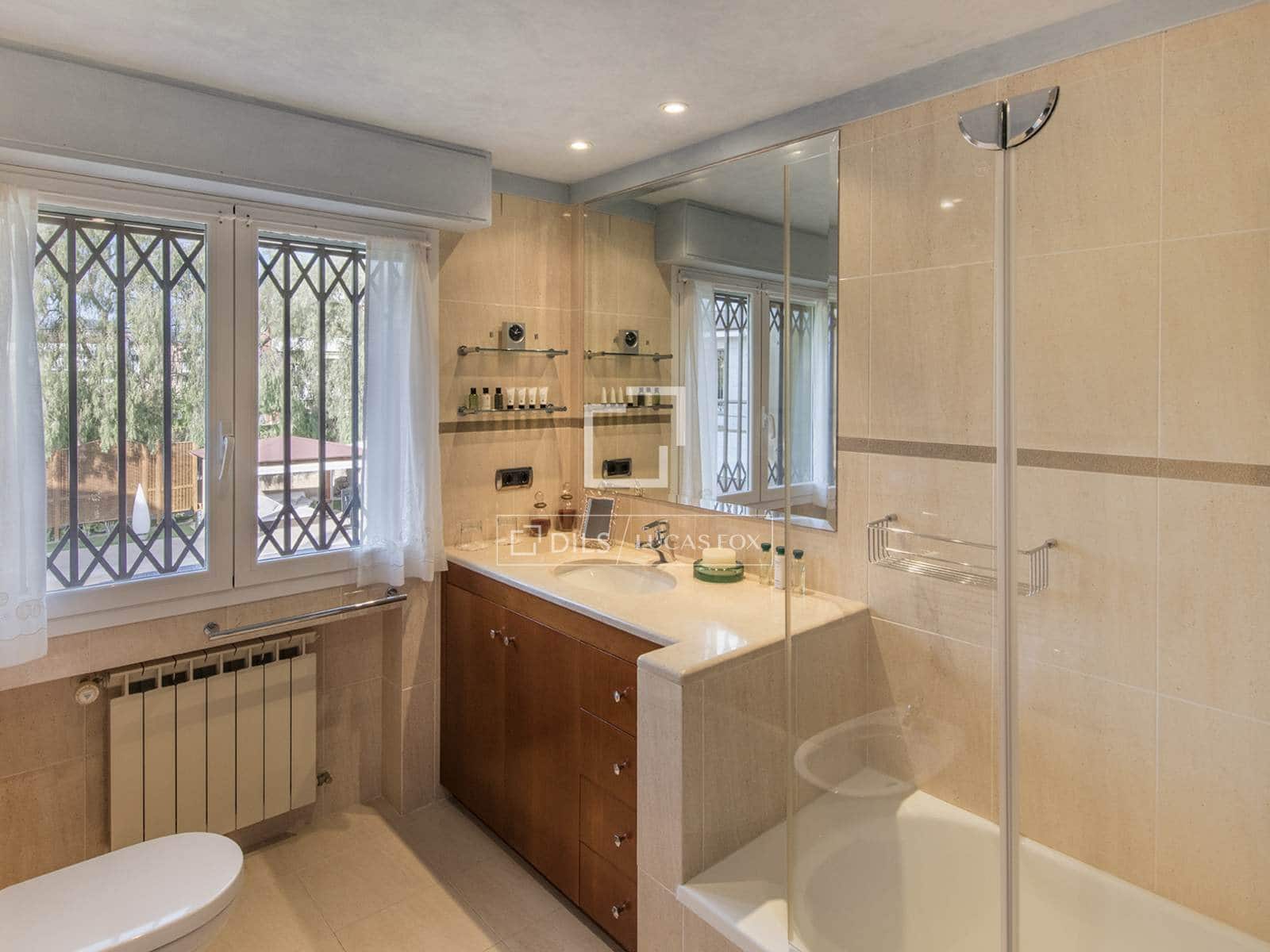 8 sypialnia Willa na sprzedaż w Sitges z basenem garażem - 9 900 000 € (Ref: 9781332)
