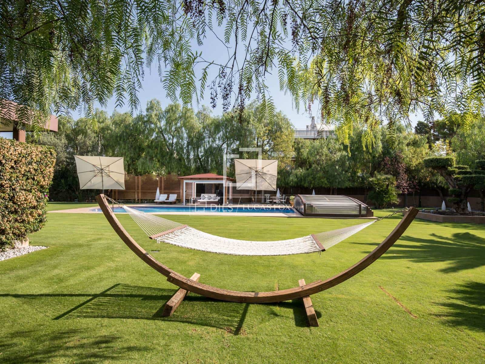 8 sypialnia Willa na sprzedaż w Sitges z basenem garażem - 9 900 000 € (Ref: 9781332)