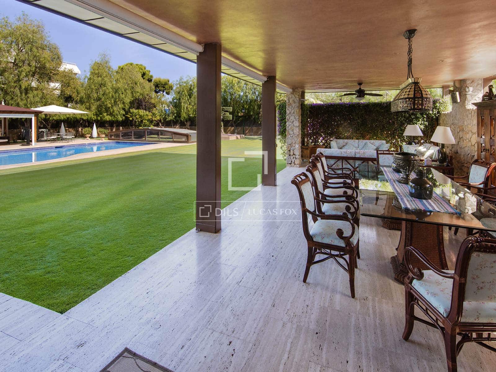 8 sypialnia Willa na sprzedaż w Sitges z basenem garażem - 9 900 000 € (Ref: 9781332)