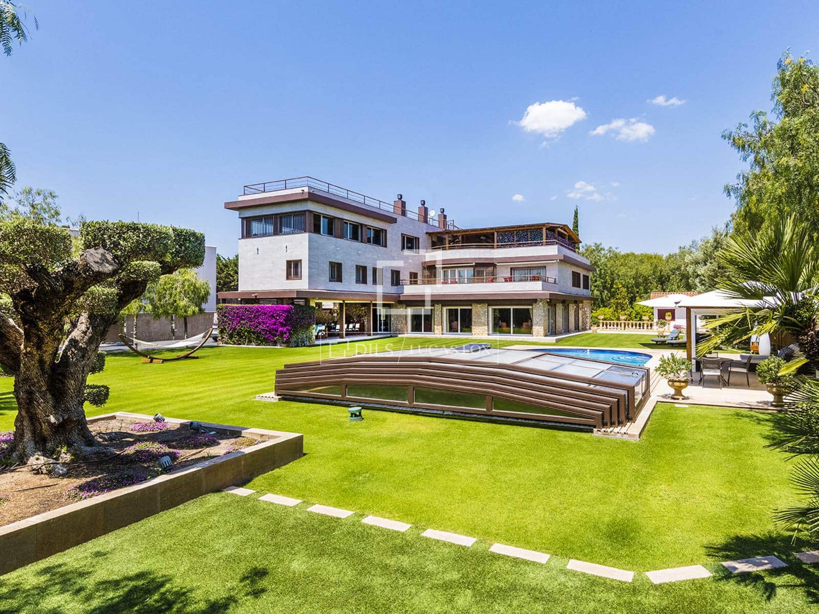 8 sypialnia Willa na sprzedaż w Sitges z basenem garażem - 9 900 000 € (Ref: 9781332)