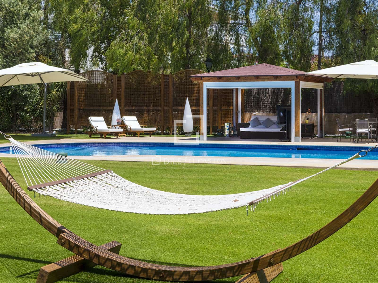 8 sypialnia Willa na sprzedaż w Sitges z basenem garażem - 9 900 000 € (Ref: 9781332)