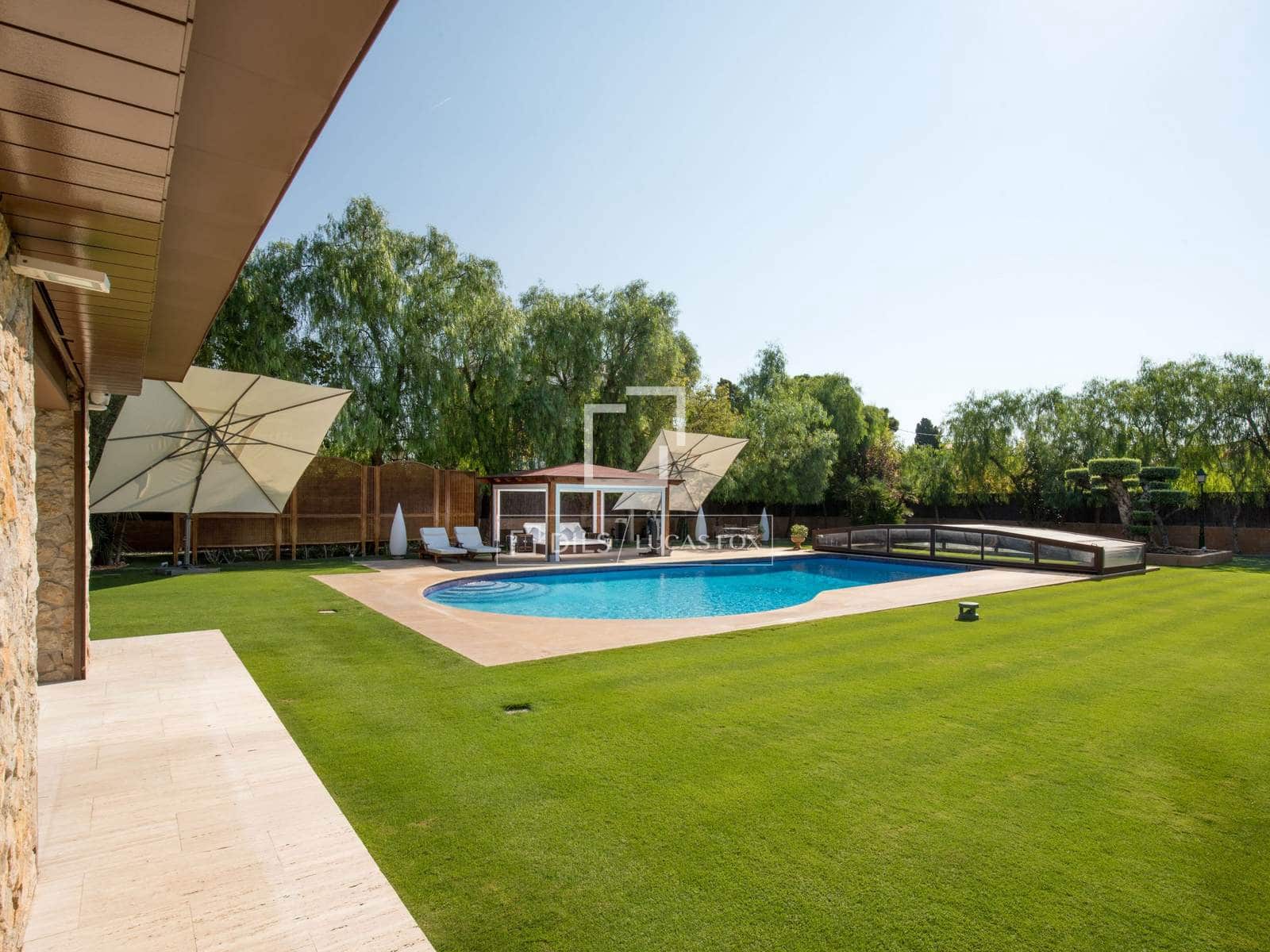8 sypialnia Willa na sprzedaż w Sitges z basenem garażem - 9 900 000 € (Ref: 9781332)