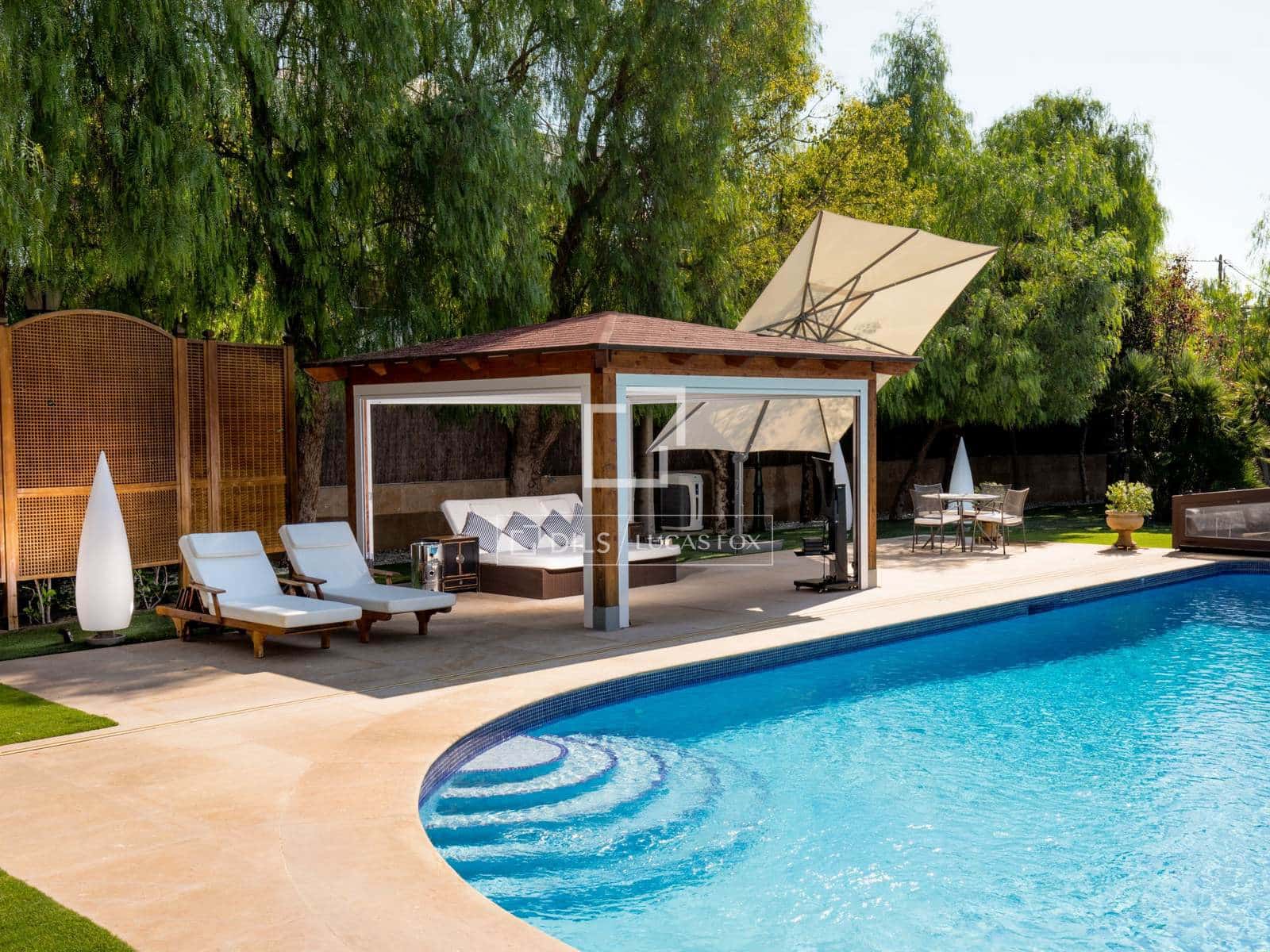 8 sypialnia Willa na sprzedaż w Sitges z basenem garażem - 9 900 000 € (Ref: 9781332)