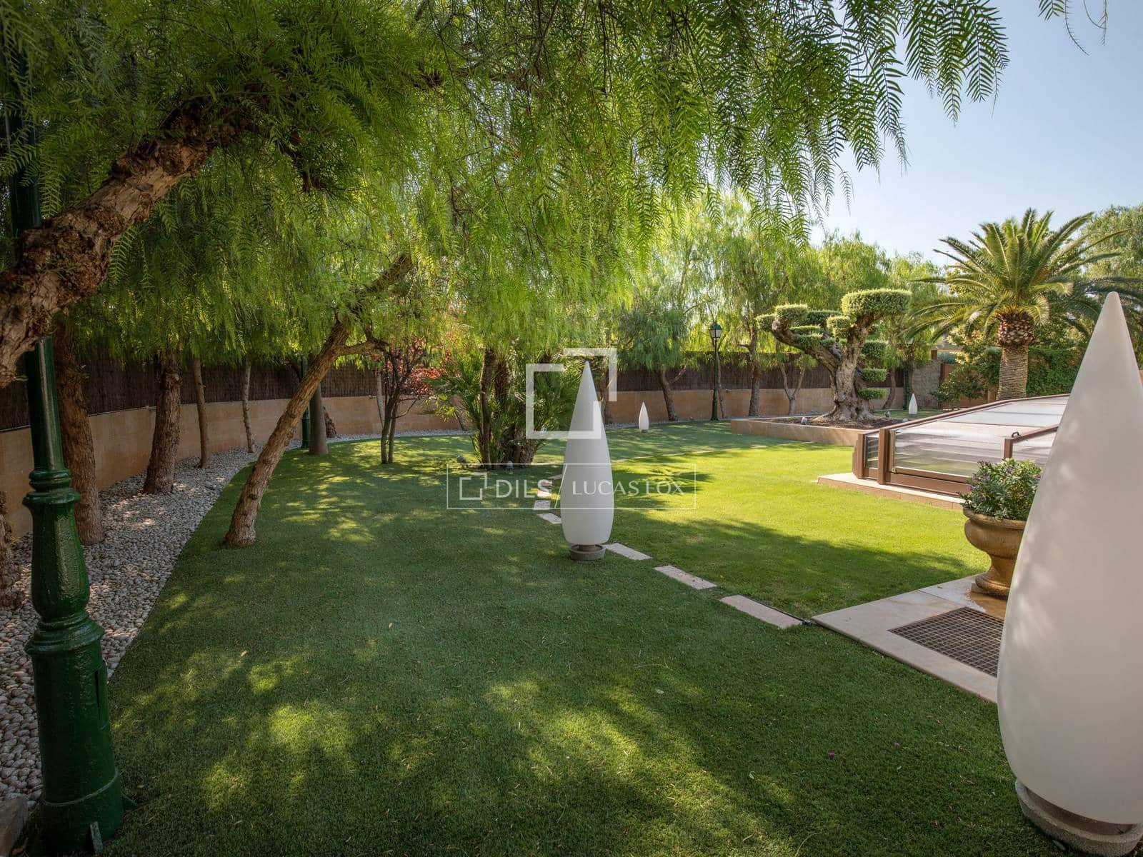 8 sypialnia Willa na sprzedaż w Sitges z basenem garażem - 9 900 000 € (Ref: 9781332)