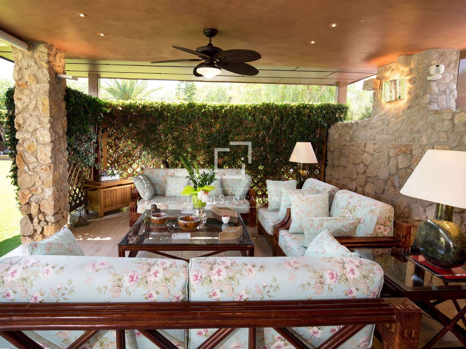 8 sypialnia Willa na sprzedaż w Sitges z basenem garażem - 9 900 000 € (Ref: 9781332)