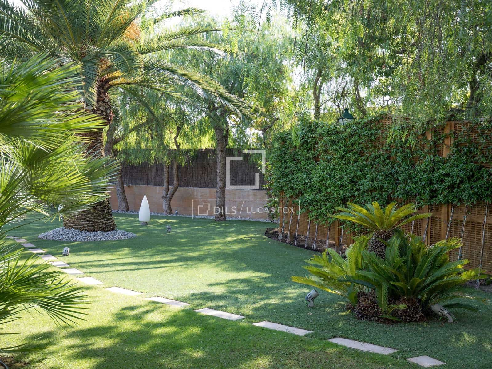 8 sypialnia Willa na sprzedaż w Sitges z basenem garażem - 9 900 000 € (Ref: 9781332)