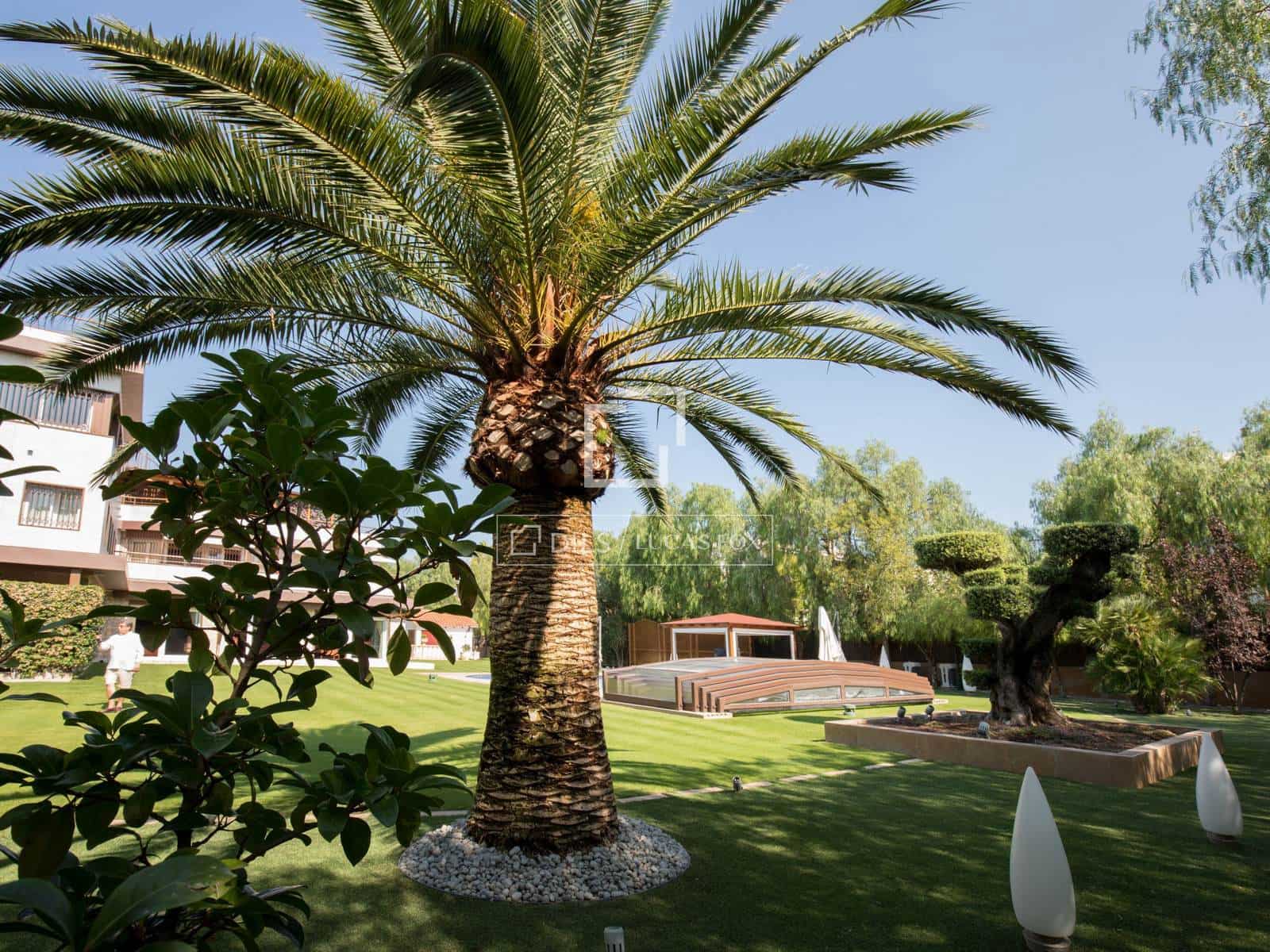 8 sypialnia Willa na sprzedaż w Sitges z basenem garażem - 9 900 000 € (Ref: 9781332)
