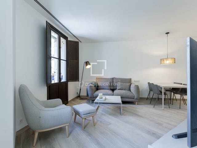 2 slaapkamer Appartement te huur in Valencia stad - € 2.300 (Ref: 9781334)