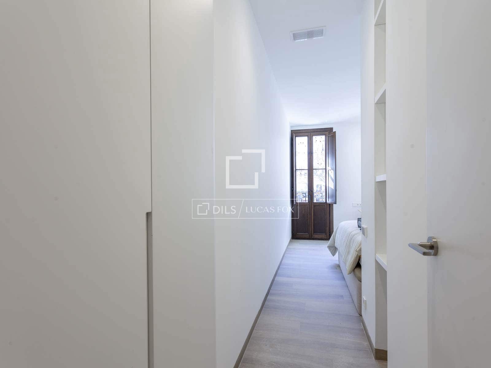 2 slaapkamer Appartement te huur in Valencia stad - € 2.300 (Ref: 9781334)