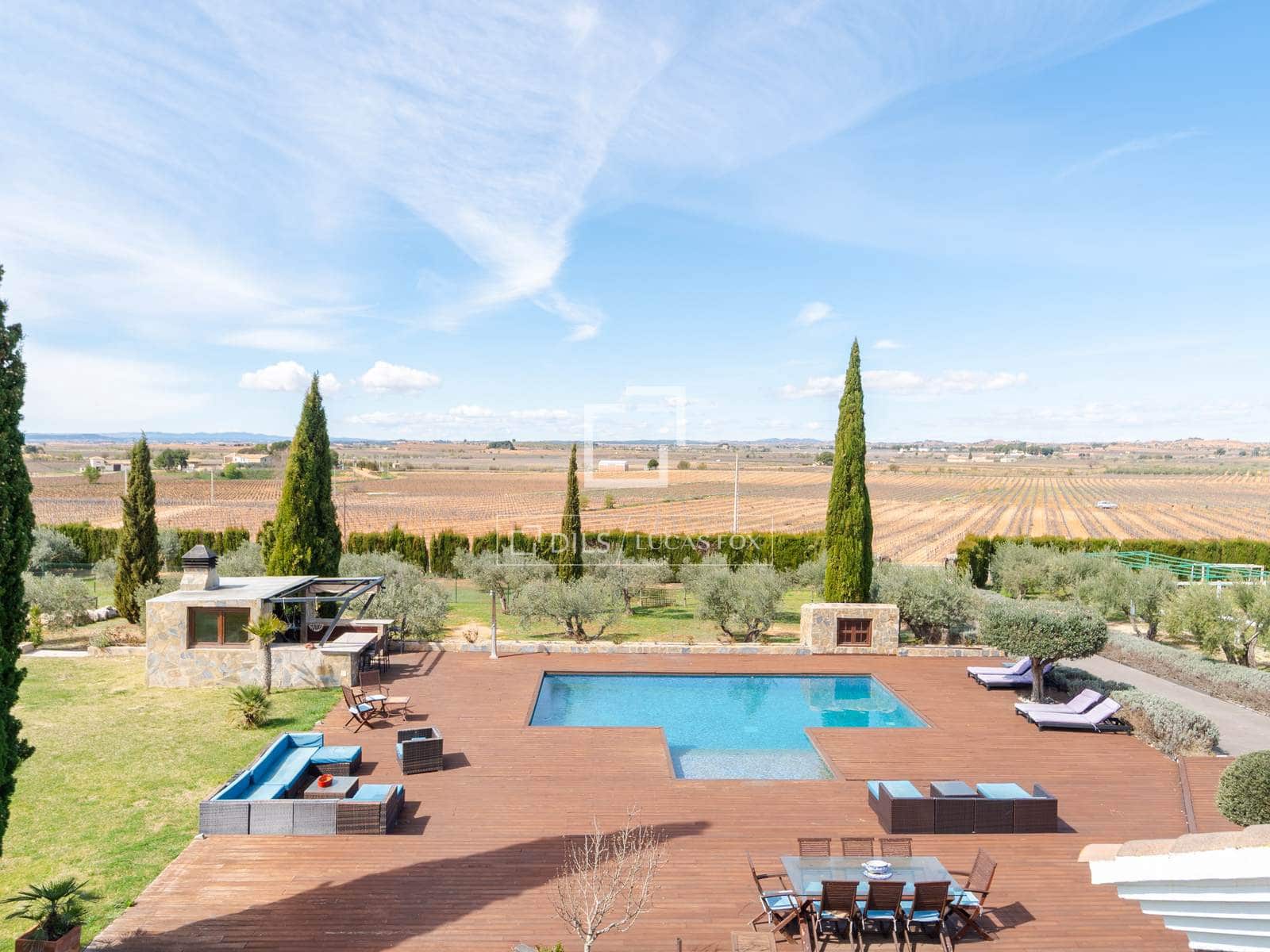 4 soveværelse Villa til salg i Requena med swimmingpool garage - € 880.000 (Ref: 9781335)