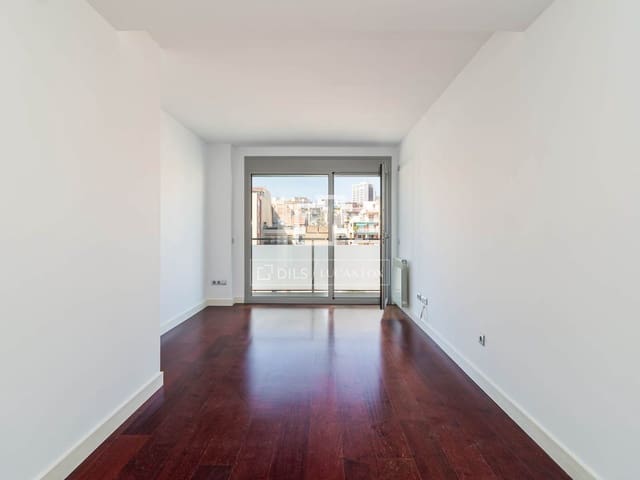 2 sovrum Lägenhet till salu i Barcelona stad med garage - 650 000 € (Ref: 9781336)