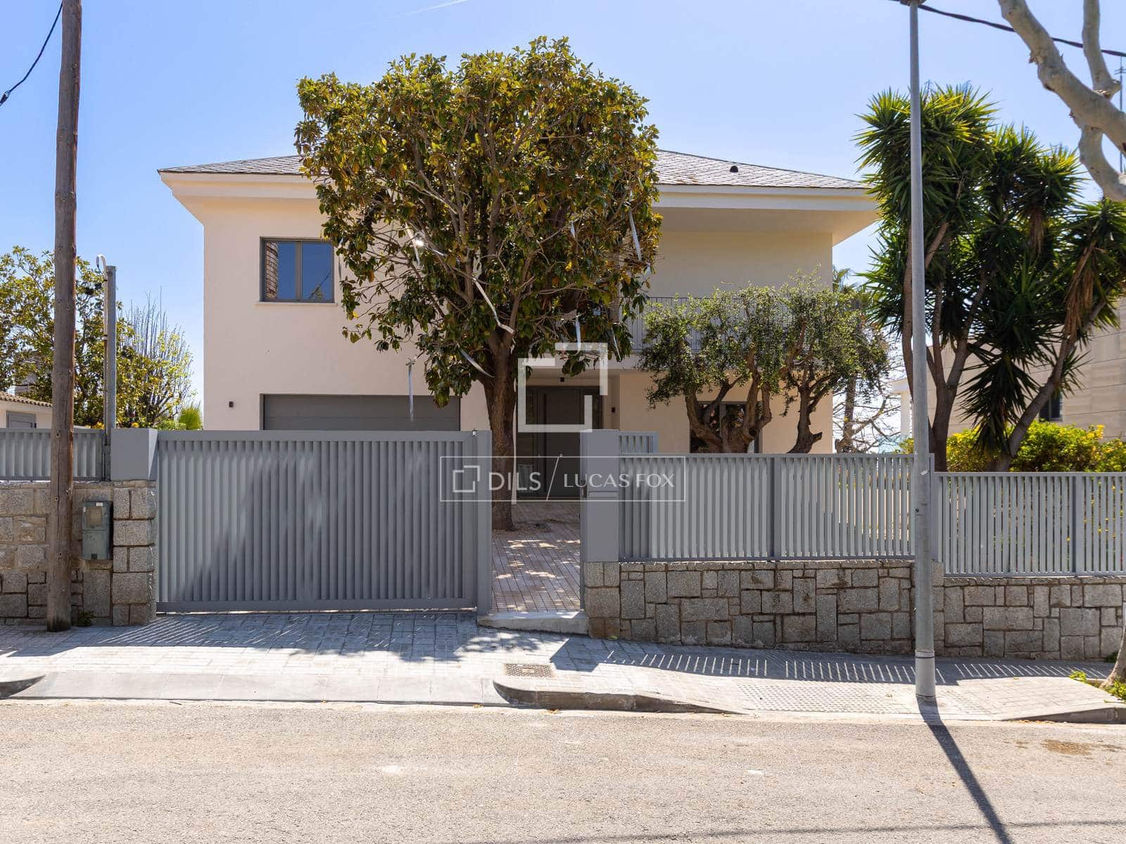 6 soverom Villa til salgs i El Masnou med svømmebasseng garasje - € 2 300 000 (Ref: 9781337)