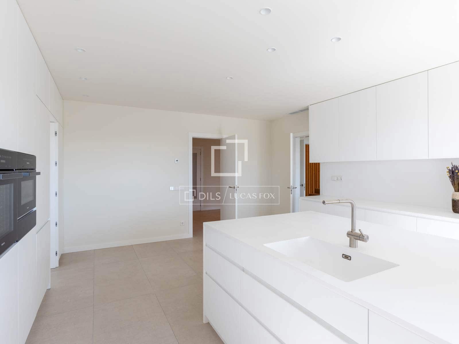 6 soverom Villa til salgs i El Masnou med svømmebasseng garasje - € 2 300 000 (Ref: 9781337)