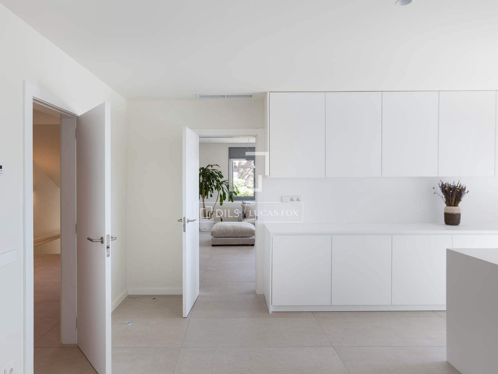 6 soverom Villa til salgs i El Masnou med svømmebasseng garasje - € 2 300 000 (Ref: 9781337)