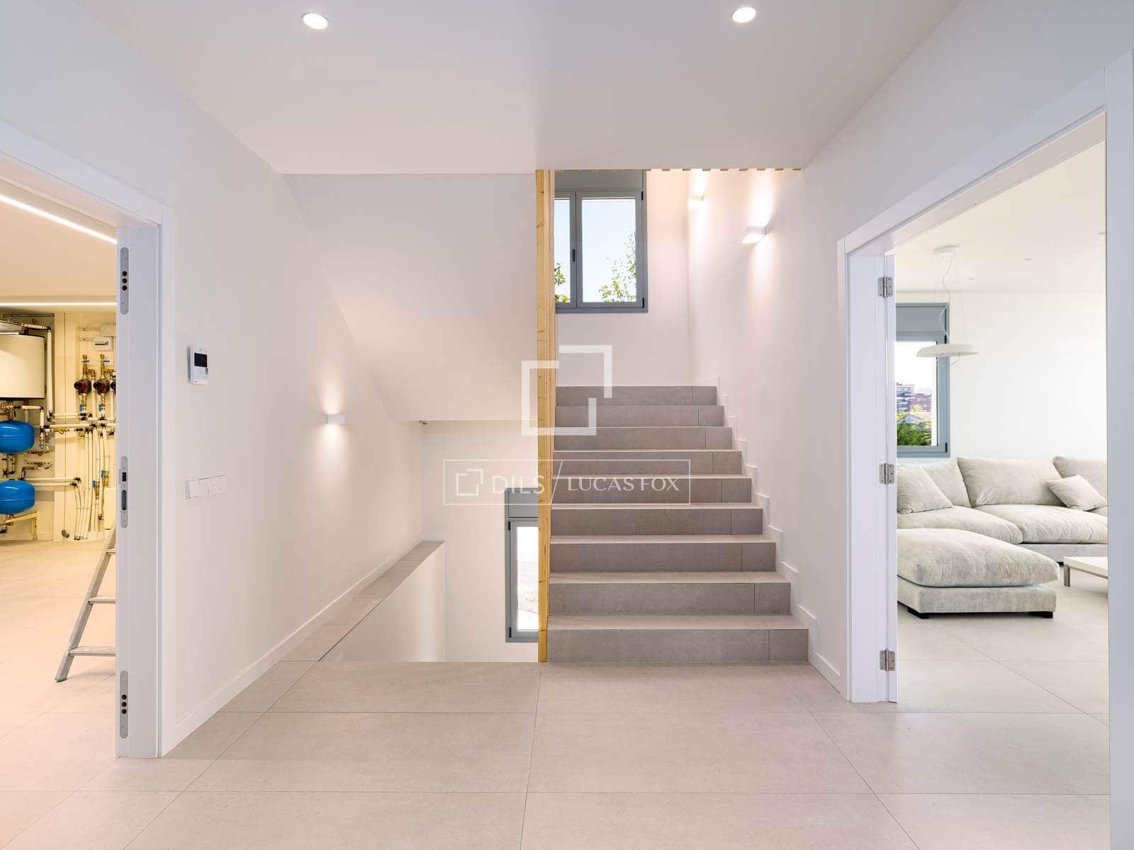 6 soverom Villa til salgs i El Masnou med svømmebasseng garasje - € 2 300 000 (Ref: 9781337)