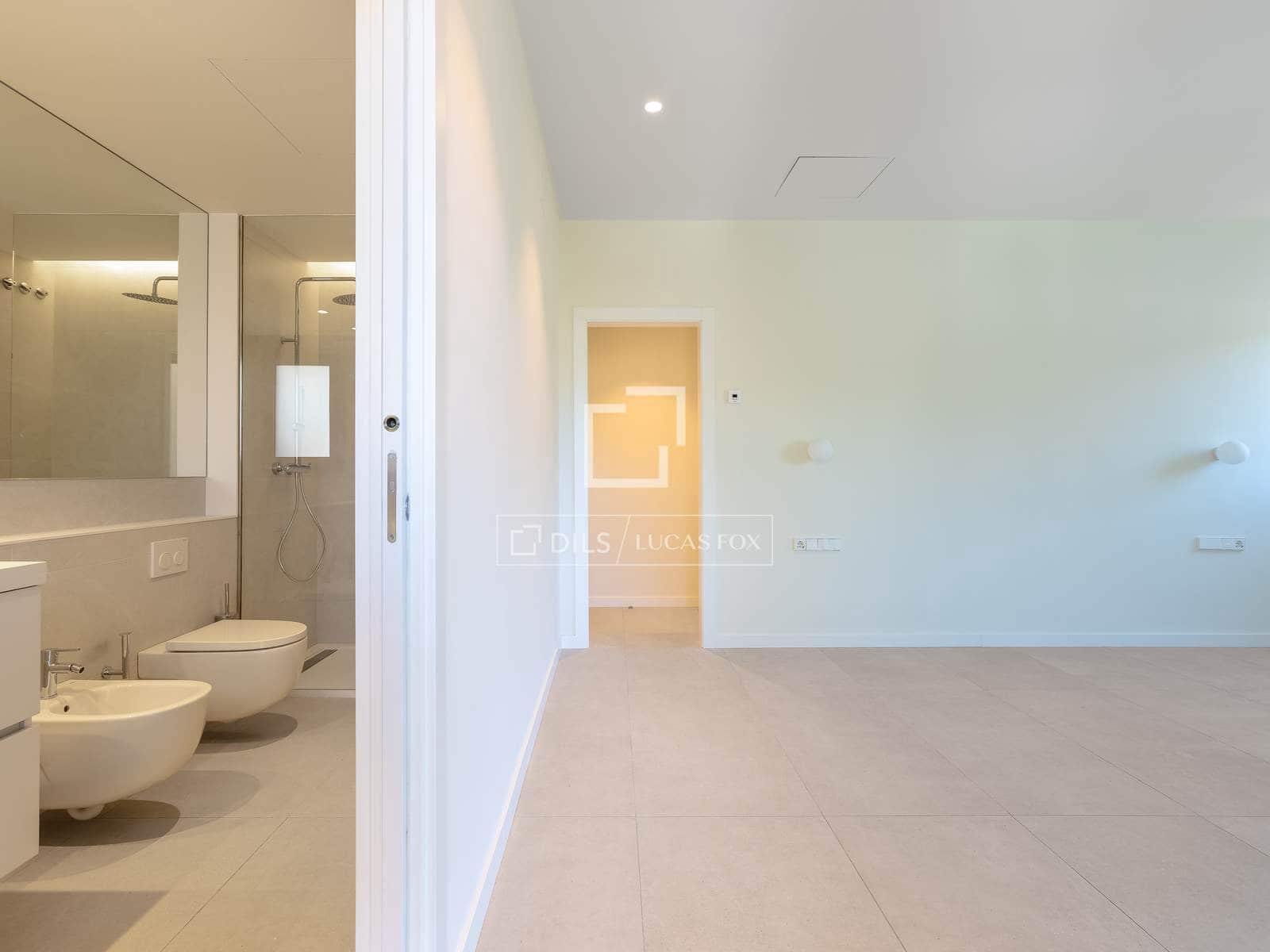 6 soverom Villa til salgs i El Masnou med svømmebasseng garasje - € 2 300 000 (Ref: 9781337)