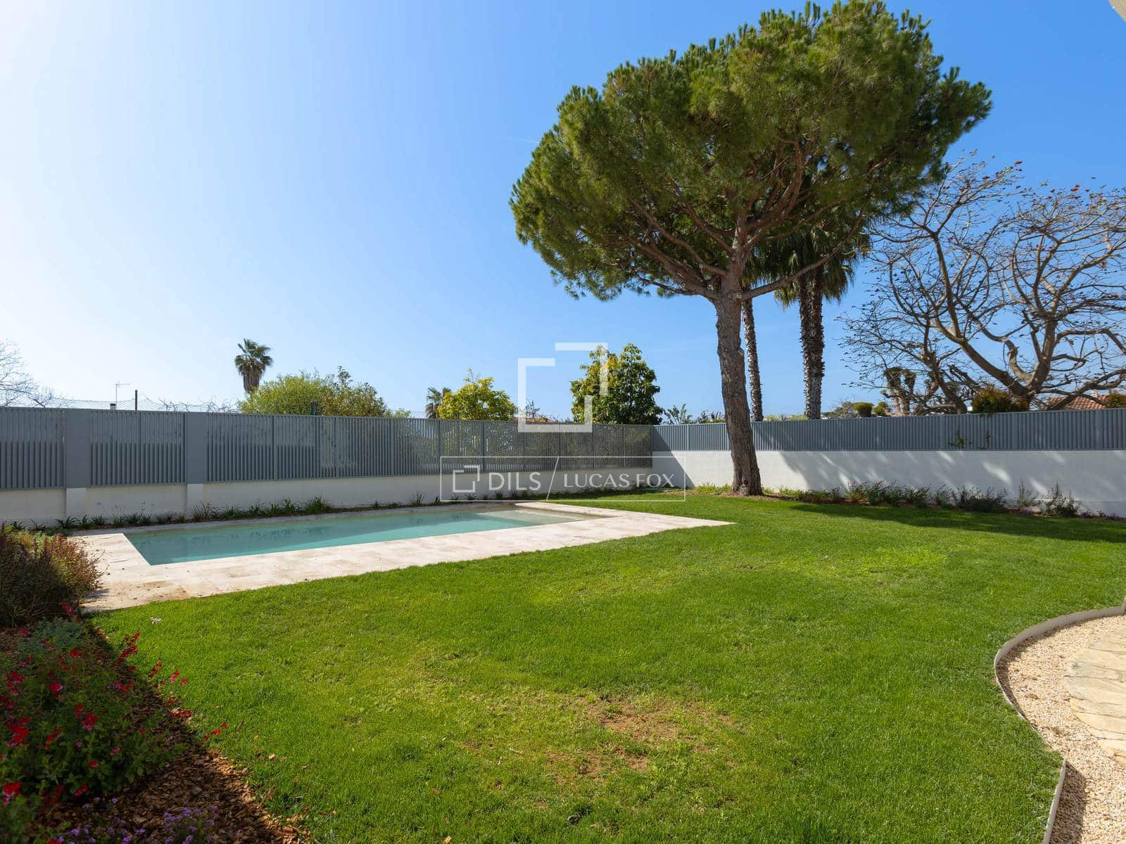 6 soverom Villa til salgs i El Masnou med svømmebasseng garasje - € 2 300 000 (Ref: 9781337)