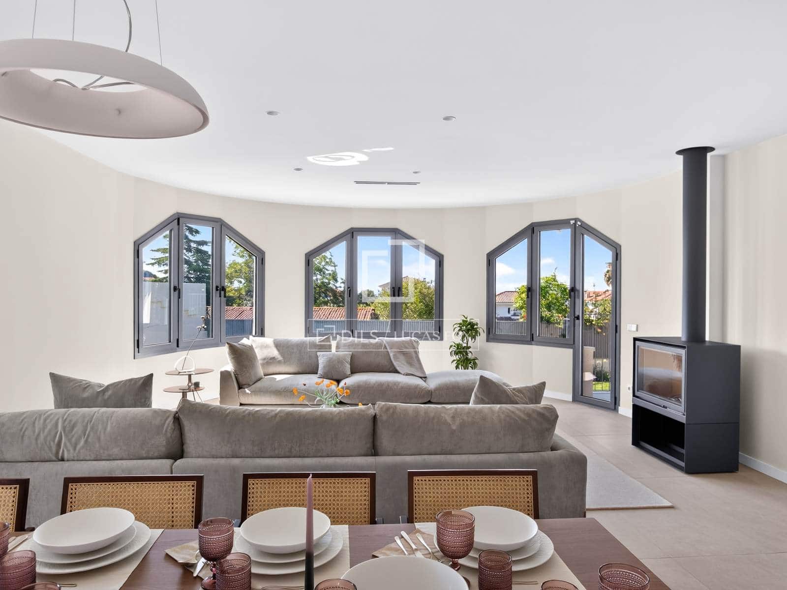 6 soverom Villa til salgs i El Masnou med svømmebasseng garasje - € 2 125 000 (Ref: 9781337)