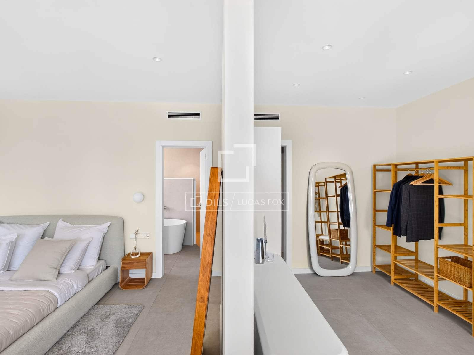 6 soverom Villa til salgs i El Masnou med svømmebasseng garasje - € 2 125 000 (Ref: 9781337)