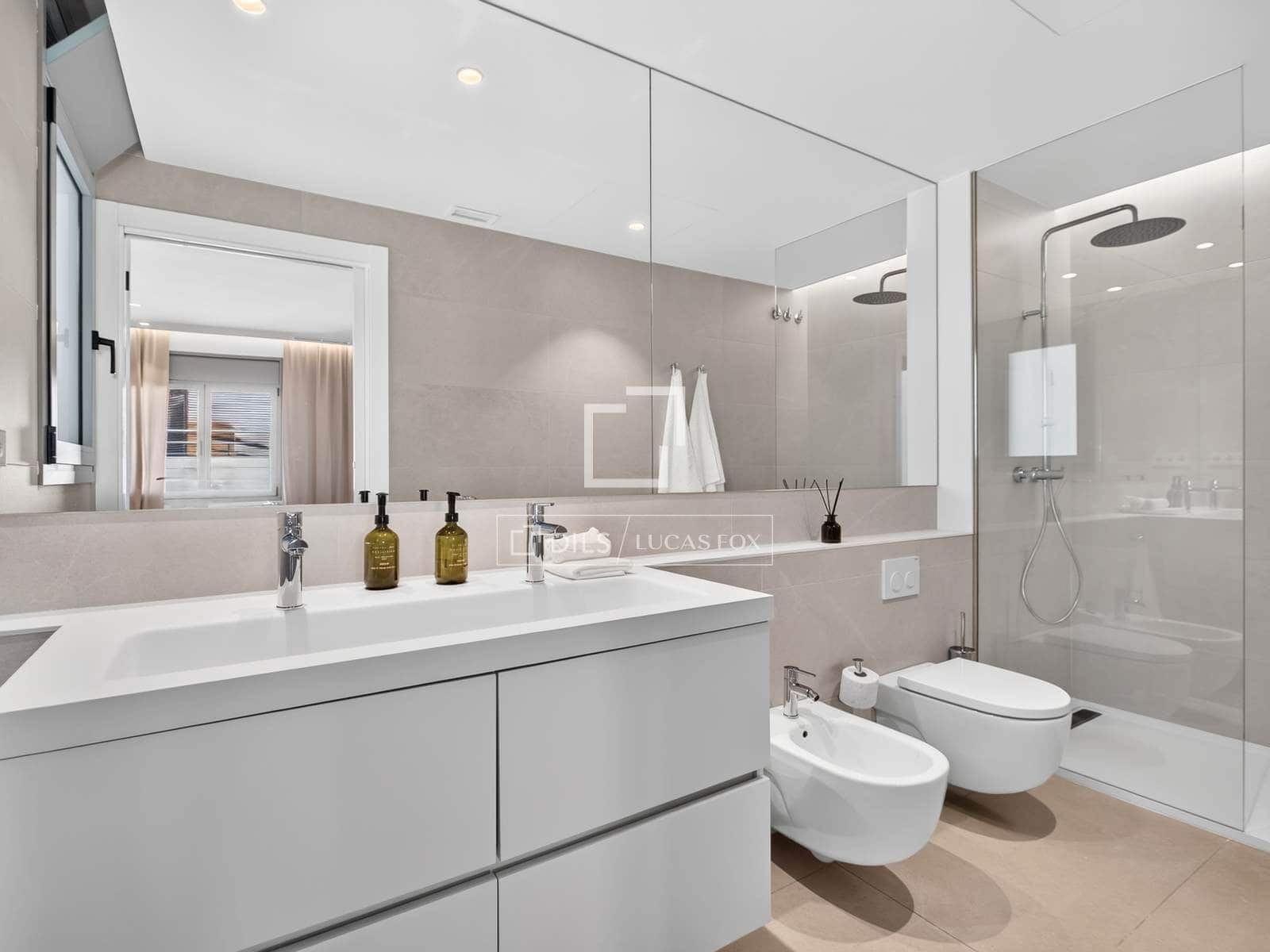 6 soverom Villa til salgs i El Masnou med svømmebasseng garasje - € 2 125 000 (Ref: 9781337)