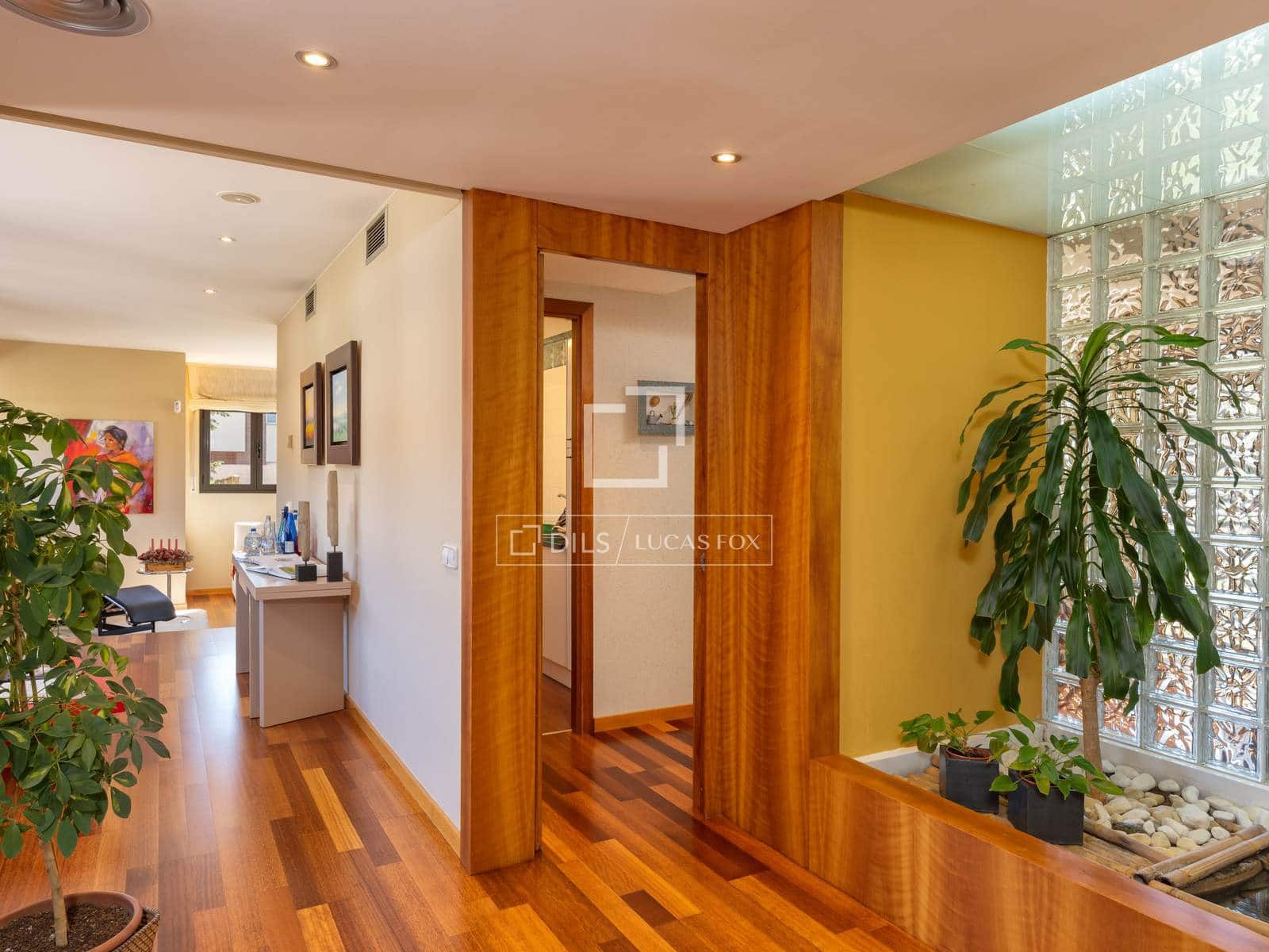 5 soveværelse Villa til salg i Sarria de Ter med swimmingpool - € 890.000 (Ref: 9782096)