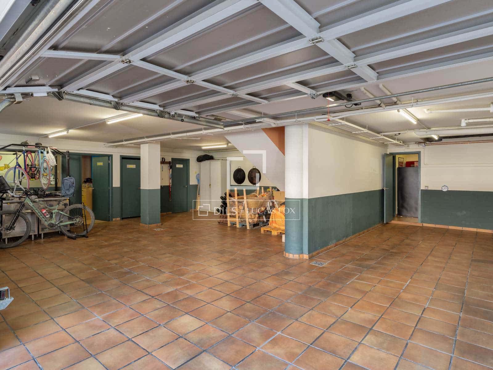 5 soveværelse Villa til salg i Sarria de Ter med swimmingpool - € 890.000 (Ref: 9782096)