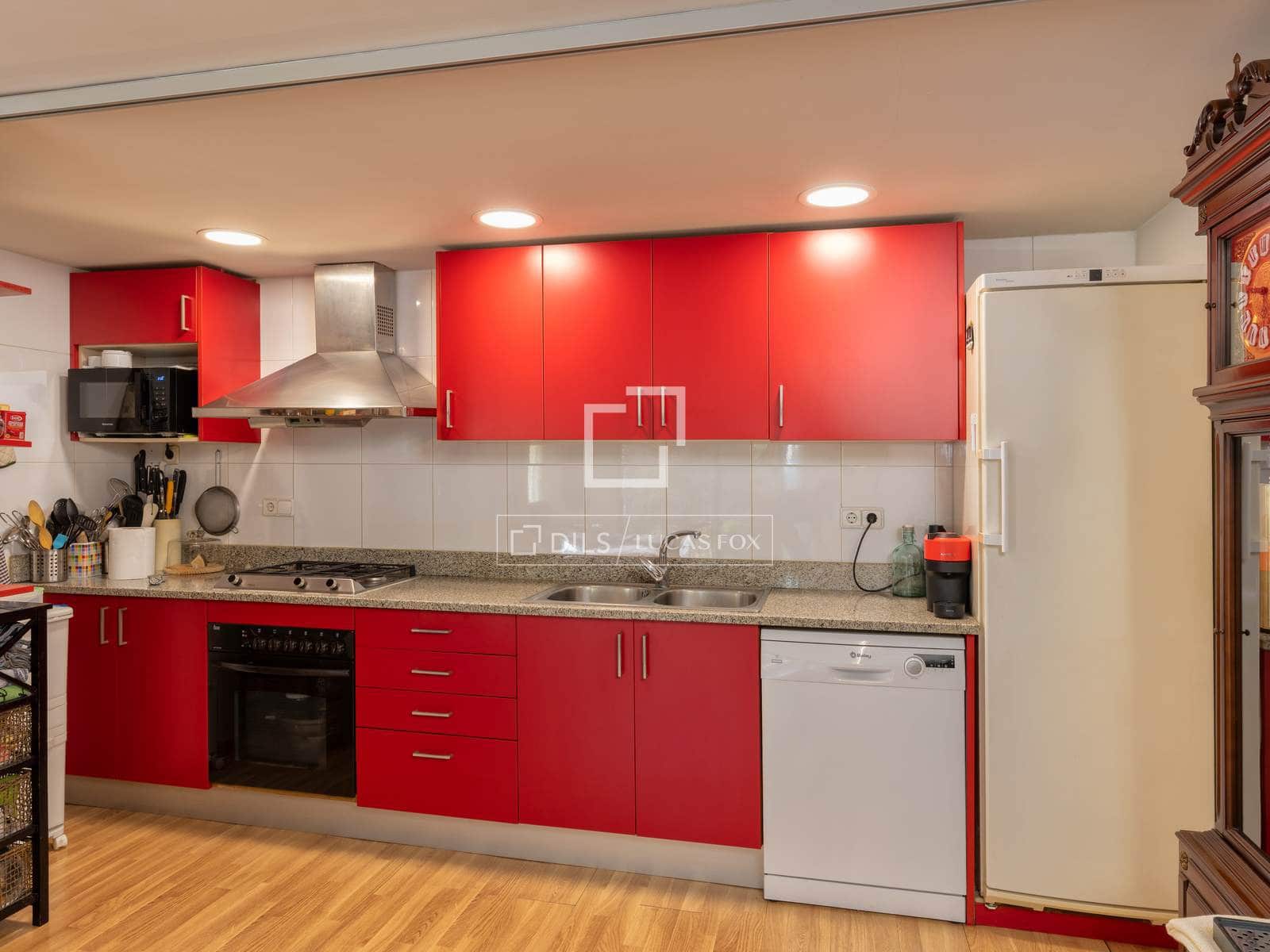 5 soveværelse Villa til salg i Sarria de Ter med swimmingpool - € 890.000 (Ref: 9782096)