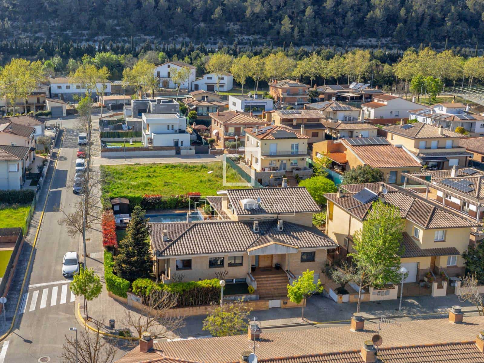 5 soveværelse Villa til salg i Sarria de Ter med swimmingpool - € 890.000 (Ref: 9782096)