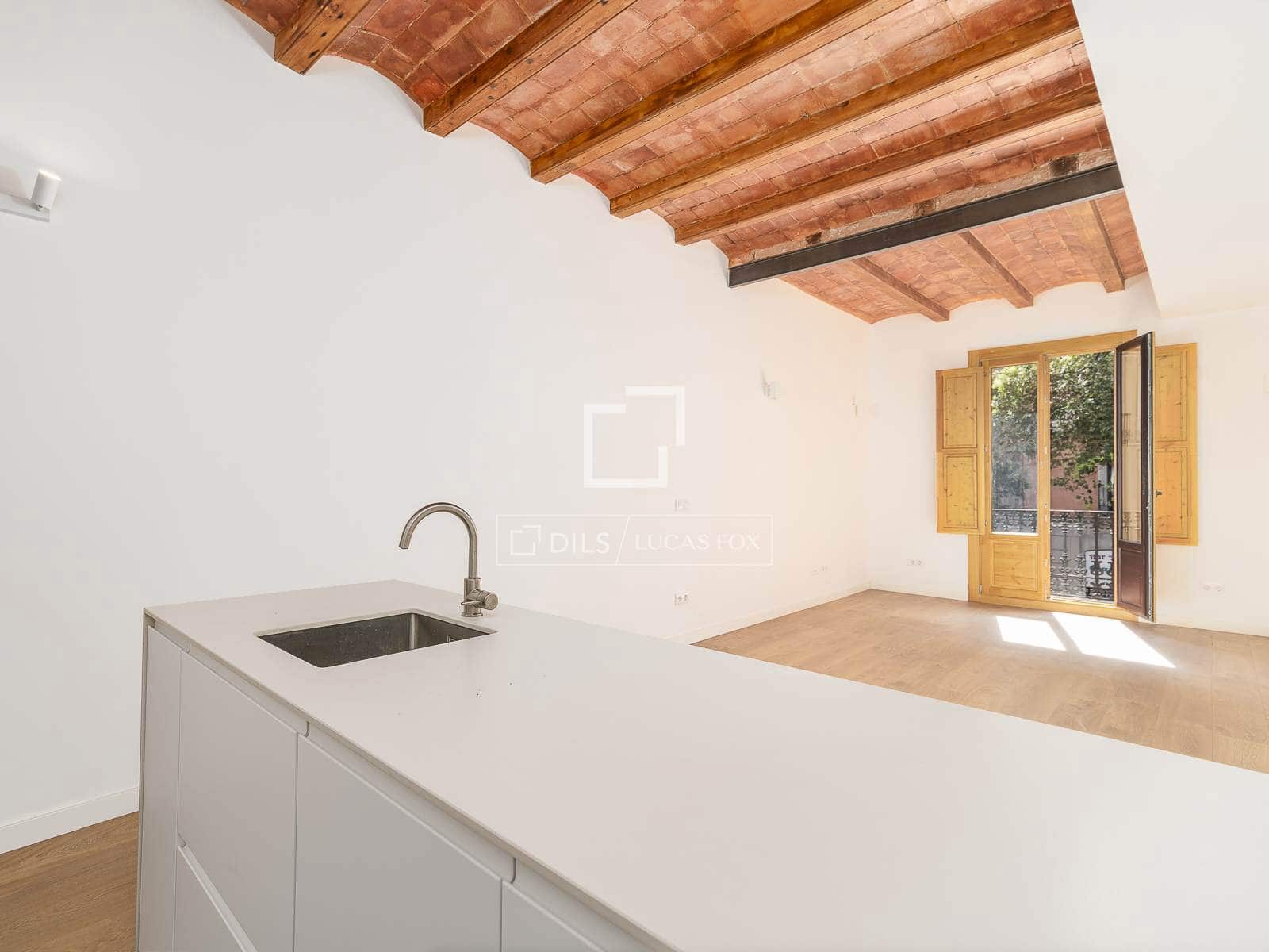 2 makuuhuone Huoneisto myytävänä paikassa Barcelona kaupunki - 470 000 € (Ref: 9782097)