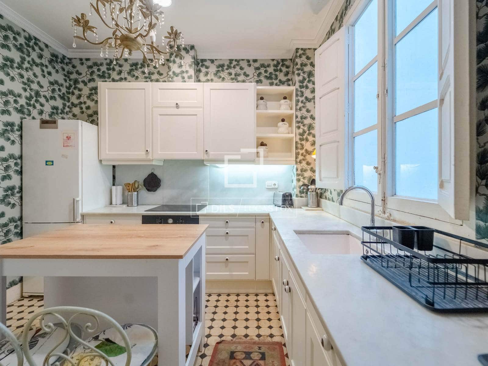 3 sypialnia Apartament do wynajęcia w Miasto Walencja - 2 900 € (Ref: 9782098)