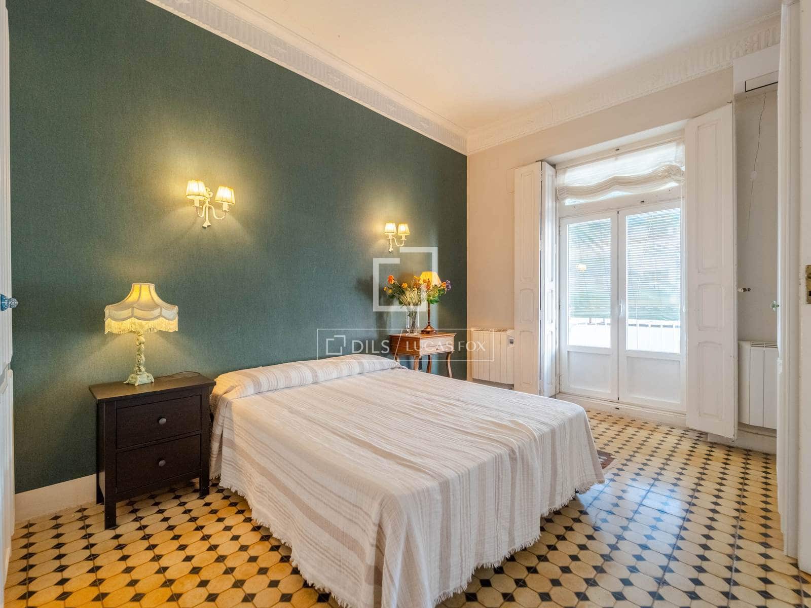 3 sypialnia Apartament do wynajęcia w Miasto Walencja - 2 900 € (Ref: 9782098)