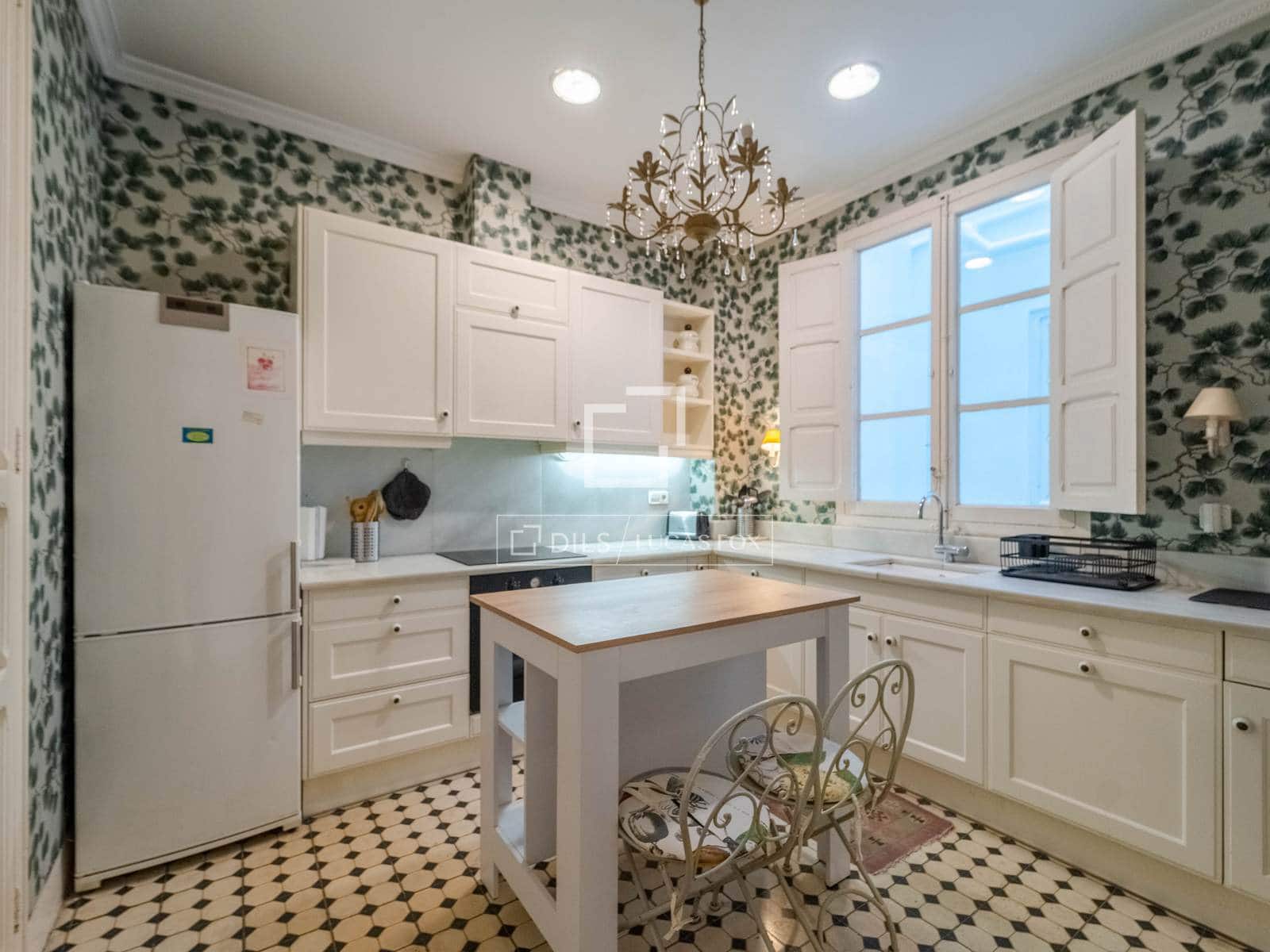 3 sypialnia Apartament do wynajęcia w Miasto Walencja - 2 900 € (Ref: 9782098)