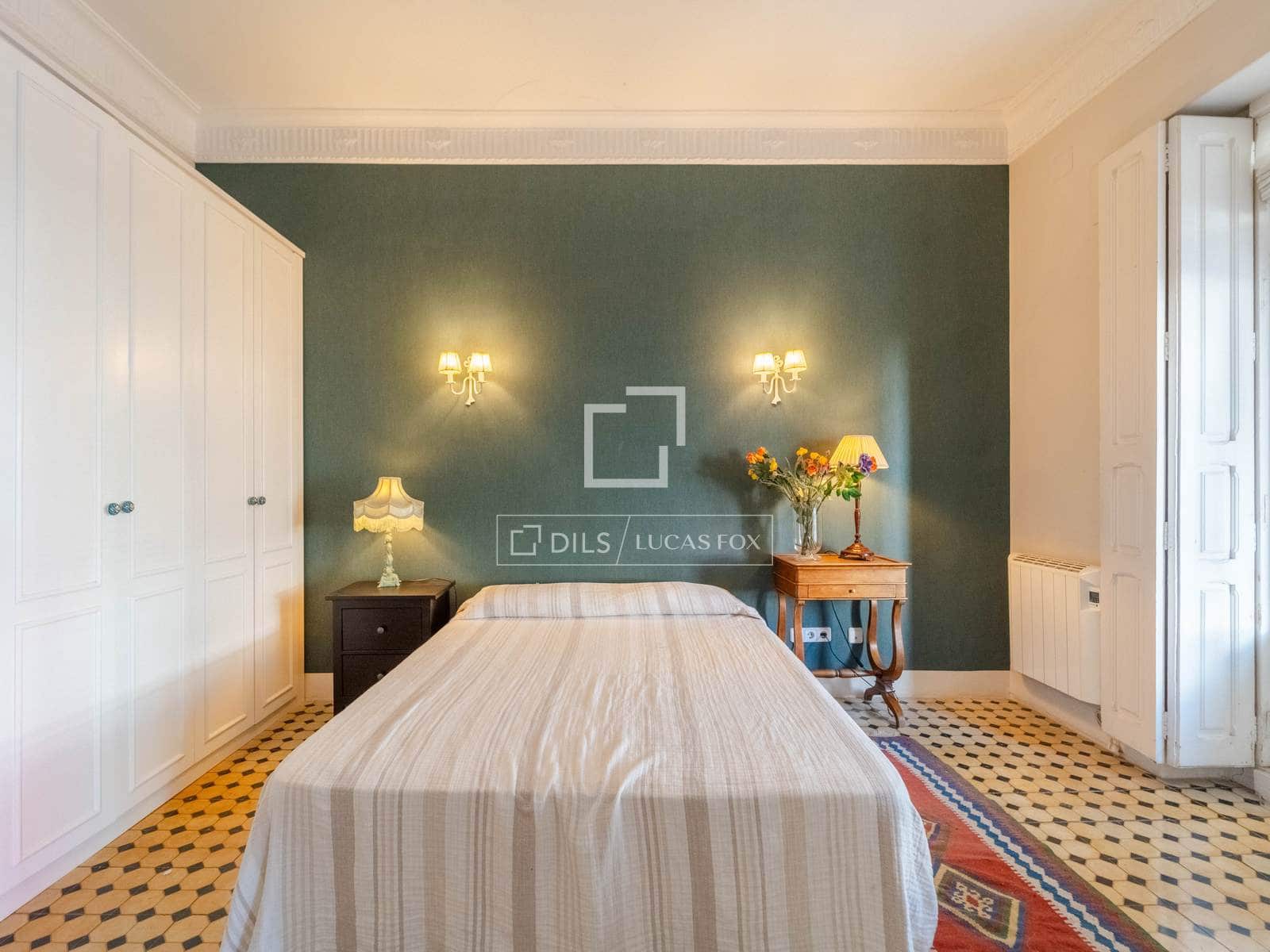 3 sypialnia Apartament do wynajęcia w Miasto Walencja - 2 900 € (Ref: 9782098)