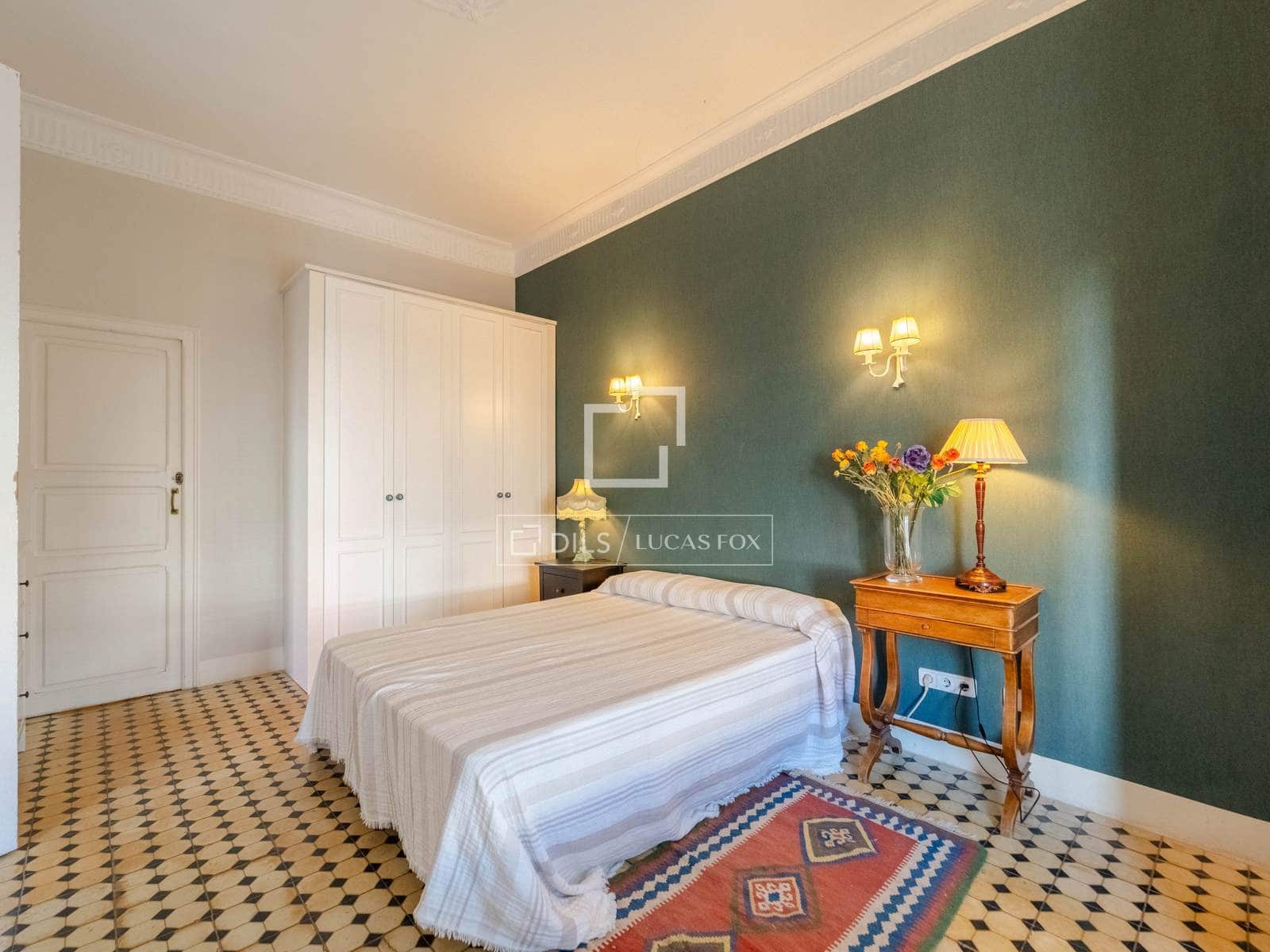 3 sypialnia Apartament do wynajęcia w Miasto Walencja - 2 900 € (Ref: 9782098)