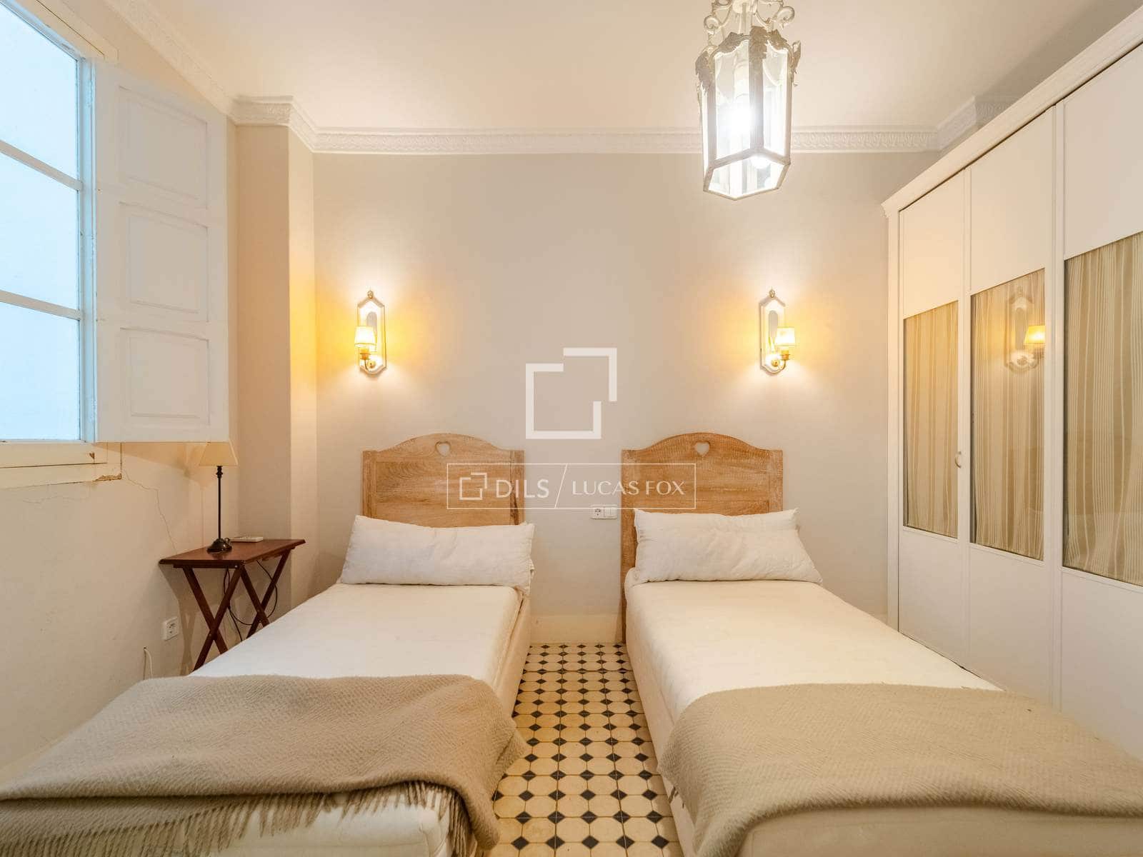 3 sypialnia Apartament do wynajęcia w Miasto Walencja - 2 900 € (Ref: 9782098)