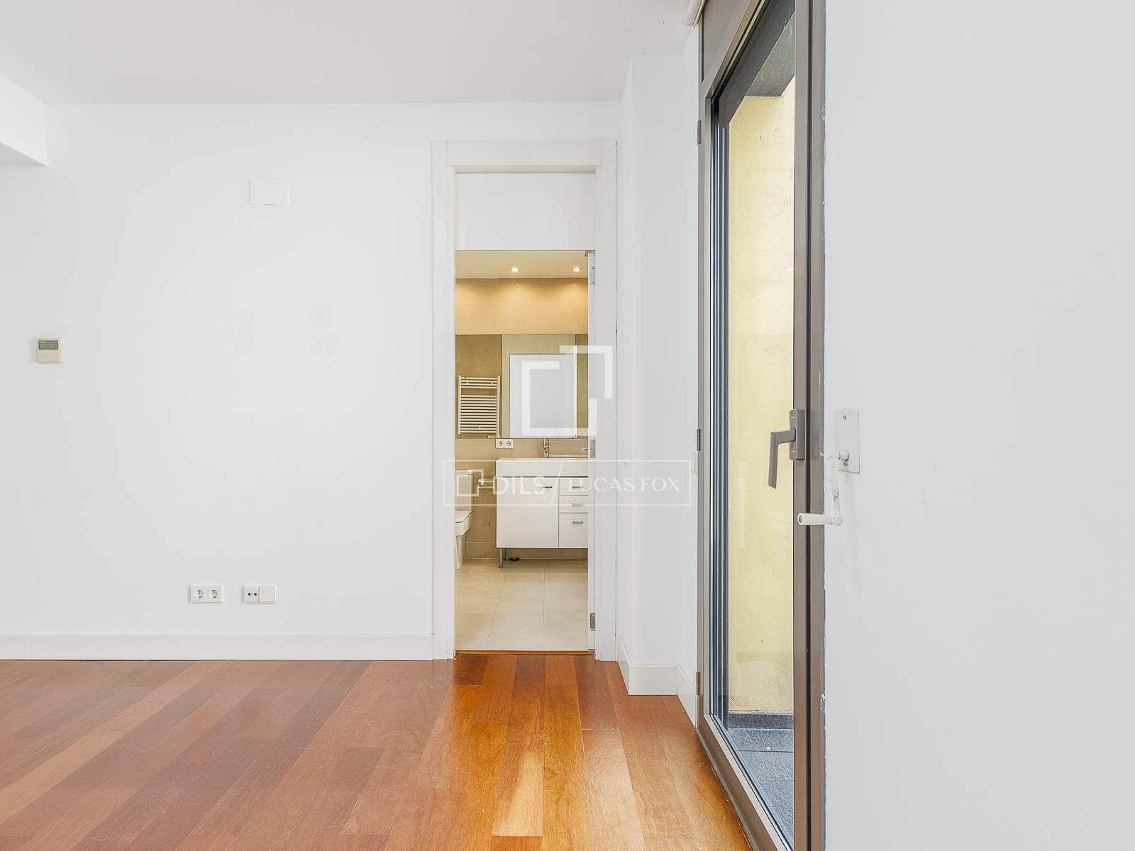 3 soverom Leilighet til salgs i Barcelona by med garasje - € 755 000 (Ref: 9782227)