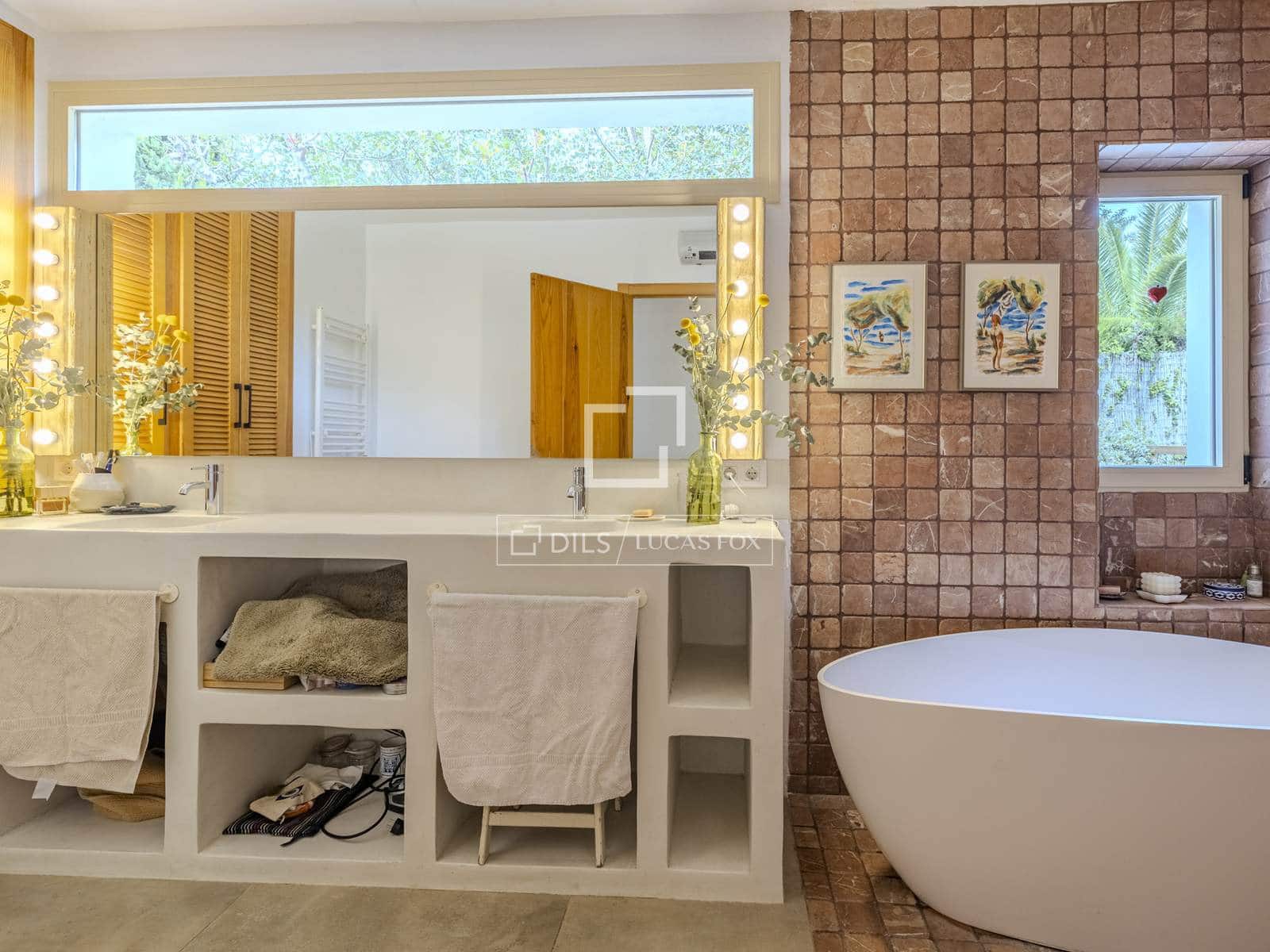 5 soveværelse Villa til salg i Javea / Xabia med swimmingpool garage - € 1.350.000 (Ref: 9782228)