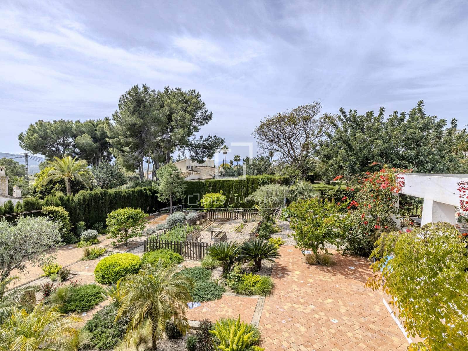 5 soveværelse Villa til salg i Javea / Xabia med swimmingpool garage - € 1.350.000 (Ref: 9782228)