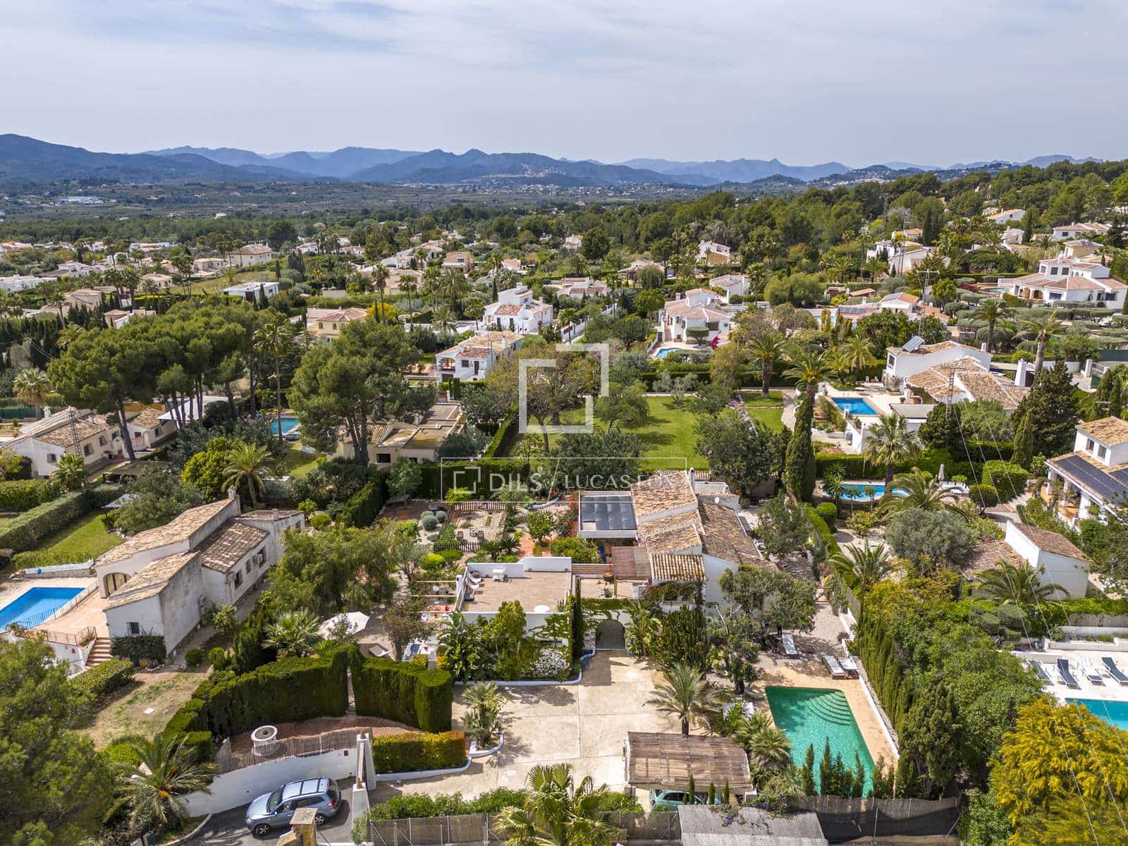 5 soveværelse Villa til salg i Javea / Xabia med swimmingpool garage - € 1.350.000 (Ref: 9782228)