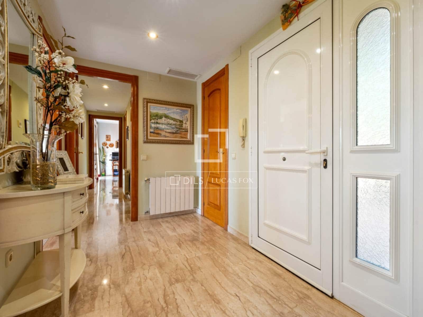 5 sypialnia Willa na sprzedaż w Miasto Tarragona z basenem garażem - 1 148 000 € (Ref: 9782229)