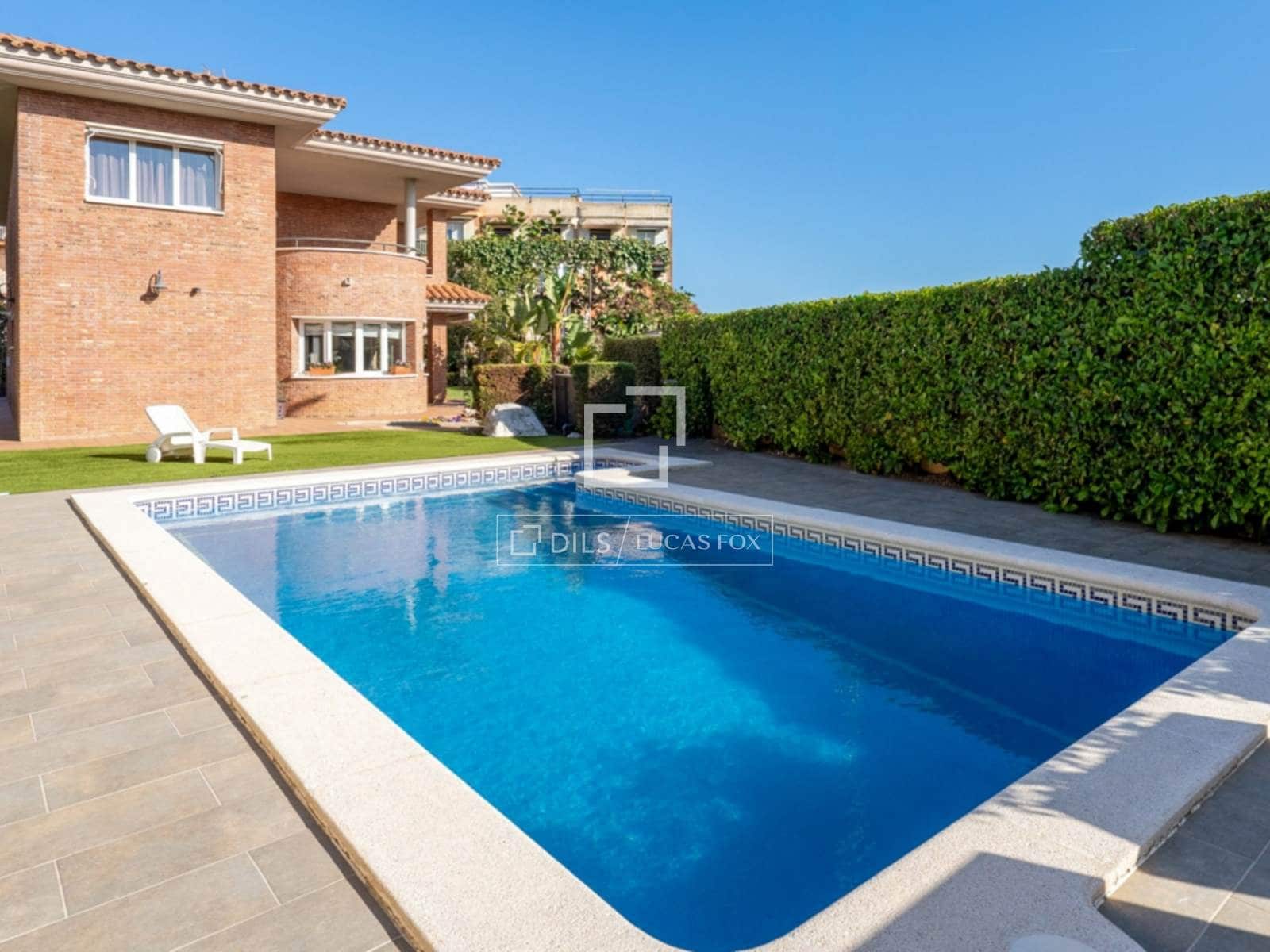 5 sypialnia Willa na sprzedaż w Miasto Tarragona z basenem garażem - 1 148 000 € (Ref: 9782229)