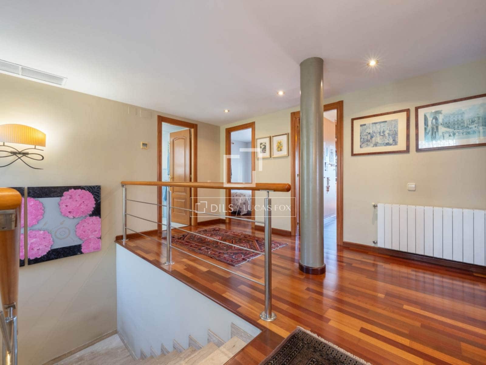 5 sypialnia Willa na sprzedaż w Miasto Tarragona z basenem garażem - 1 148 000 € (Ref: 9782229)